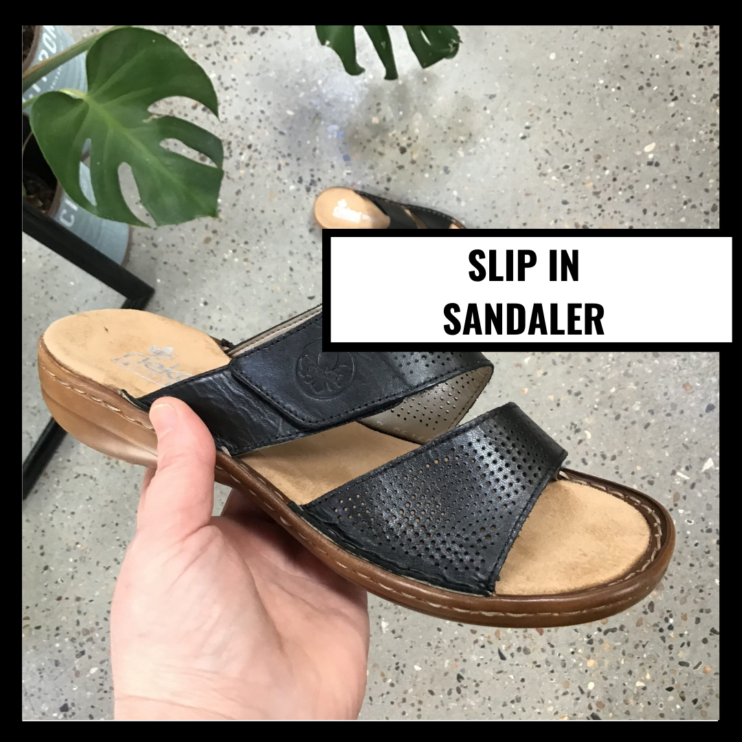 Slip-on sandaler