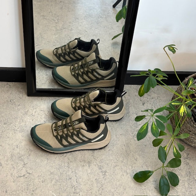 Brun vattentät sko från Green Comfort med bra hålfotsstöd