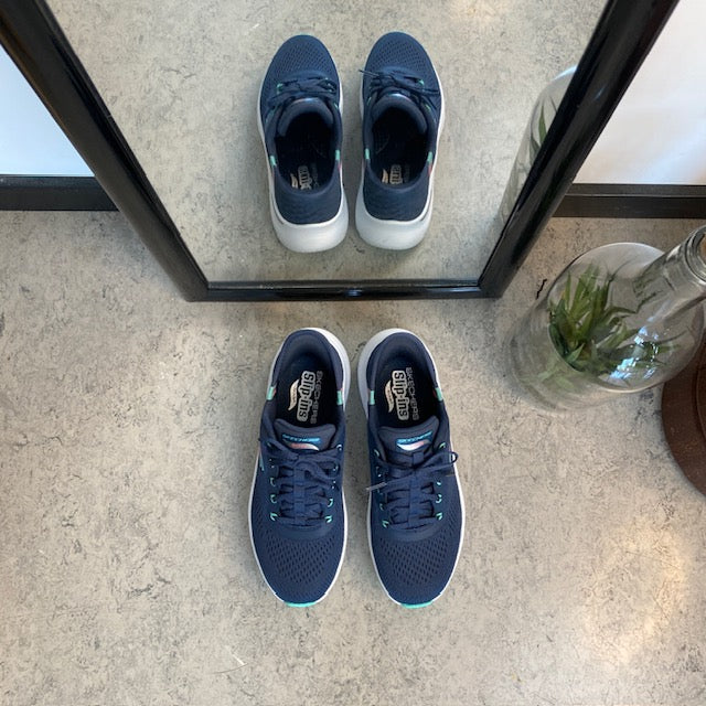 Skechers Slip-ins med Arch Fit – blå sneaker med handsfree-komfort