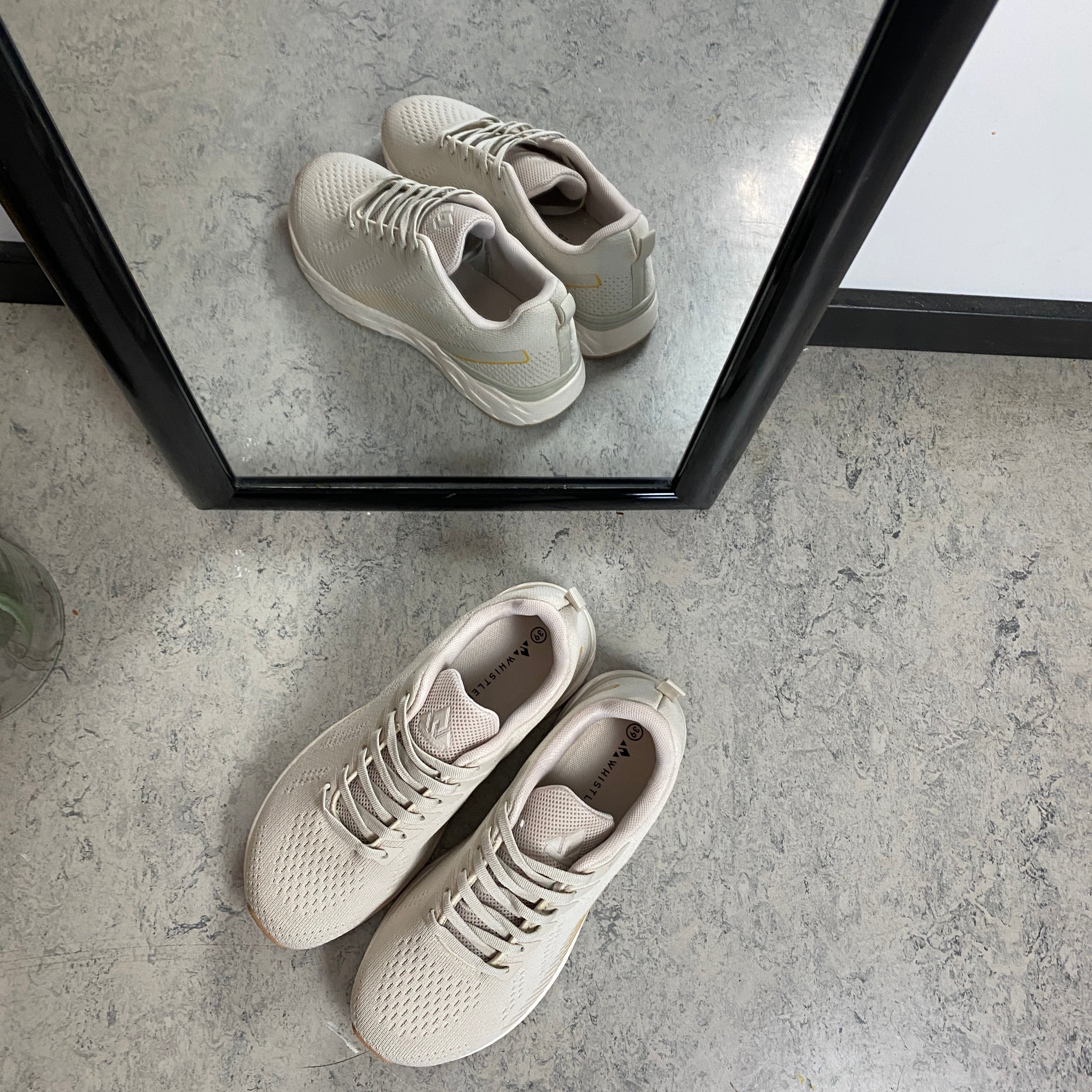 Linares W Wide Fit Shoe – beige lättviktsko med extra bredd