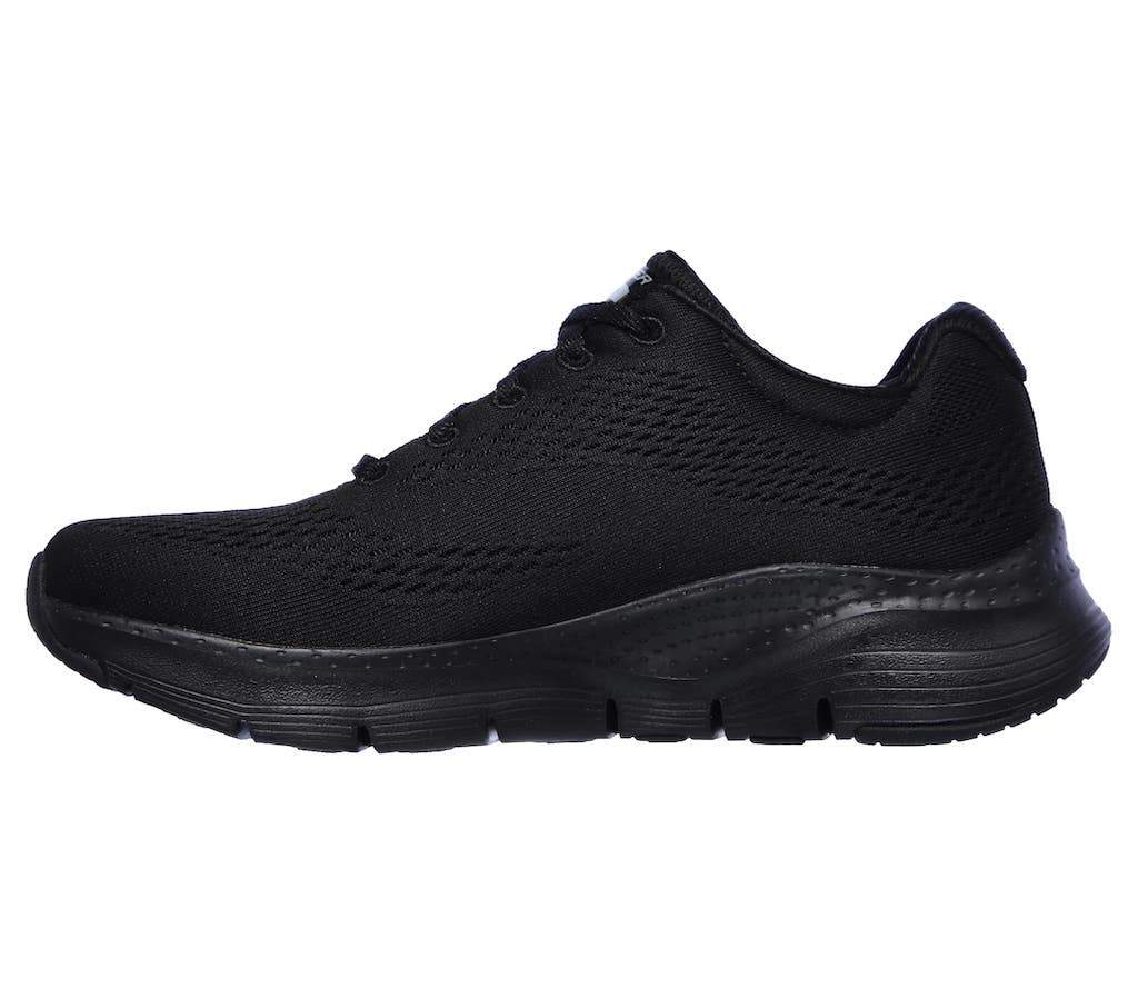 Svarta snörskor med Arch Fit från Skechers