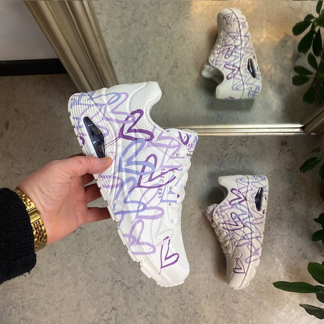 Lila hjärtskor från Skechers