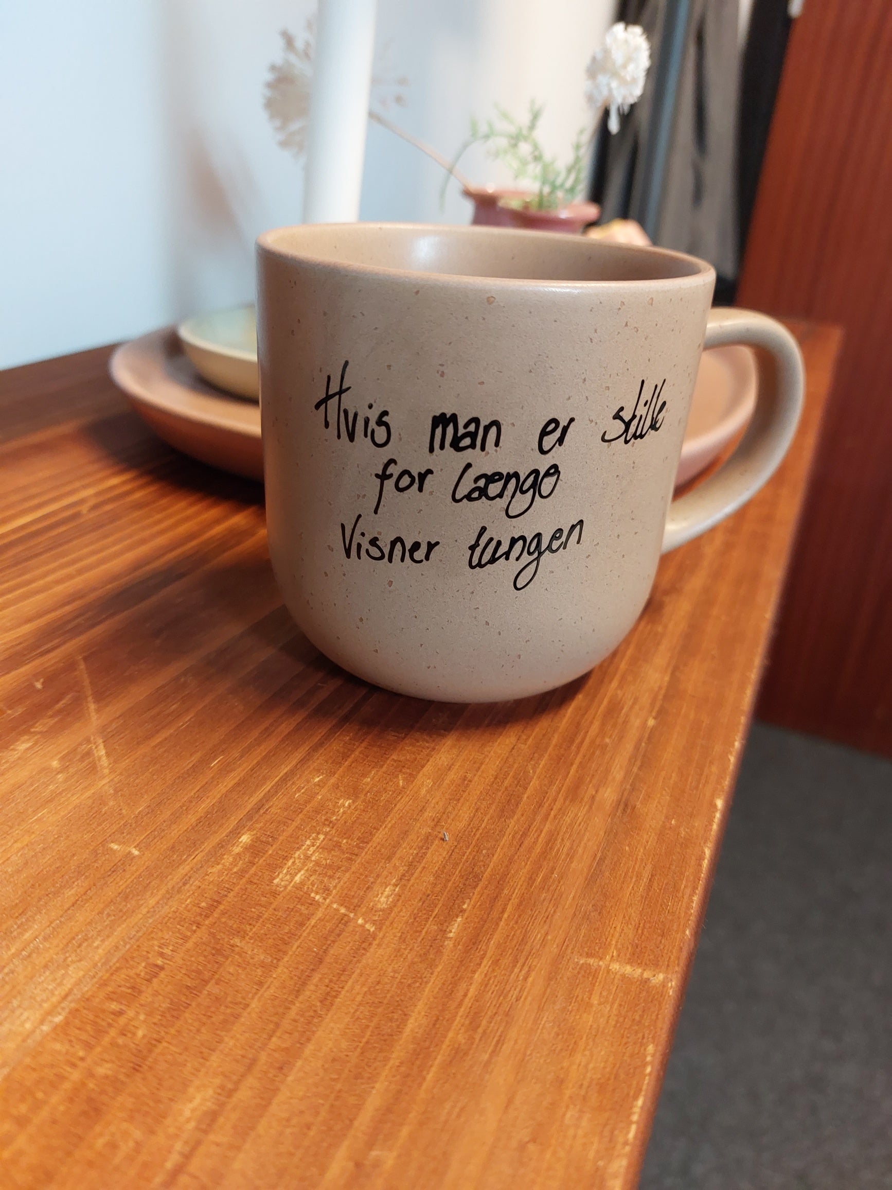 Ta en kopp kaffe – bestäm din text