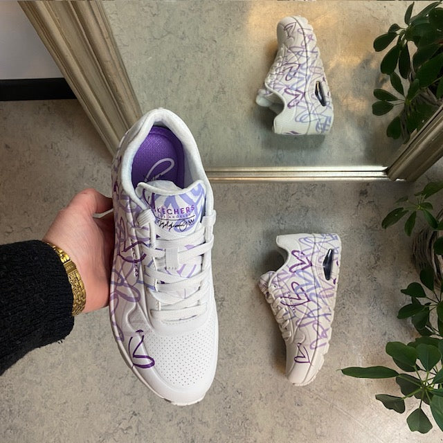 Lila hjärtskor från Skechers