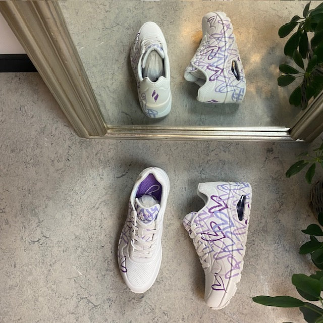 Lila hjärtskor från Skechers