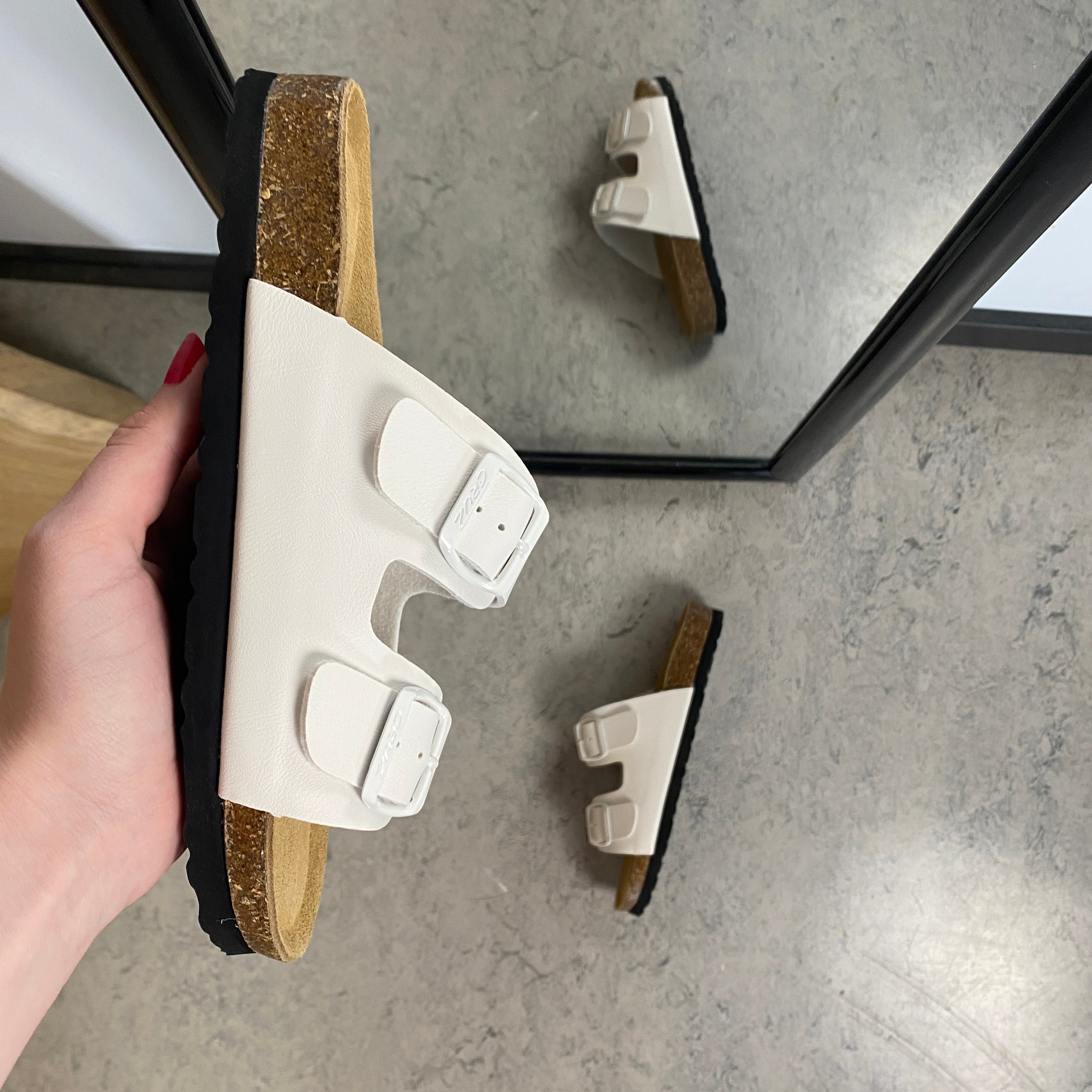 Cruz slip on sandal – Vit