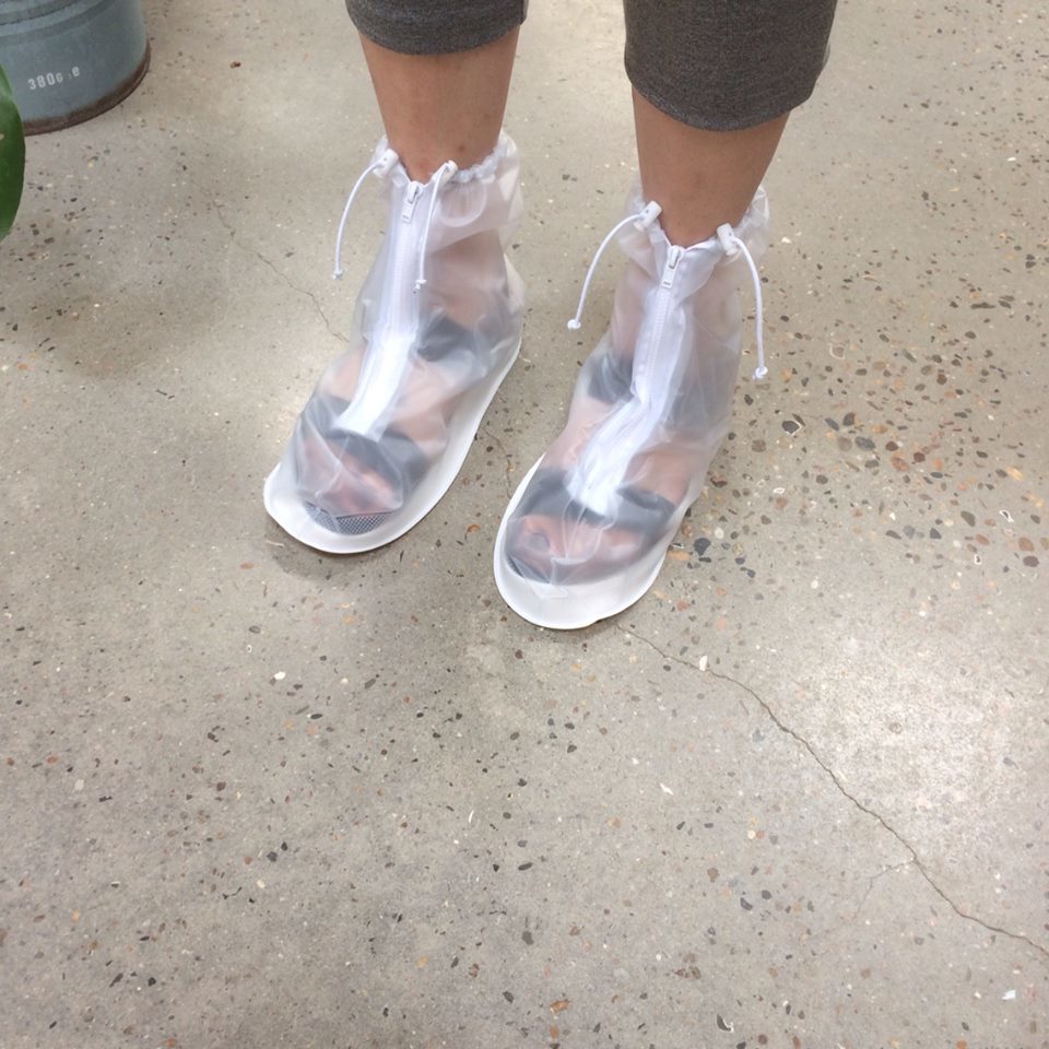 Sneakersöverdrag — skydda dina sneakers