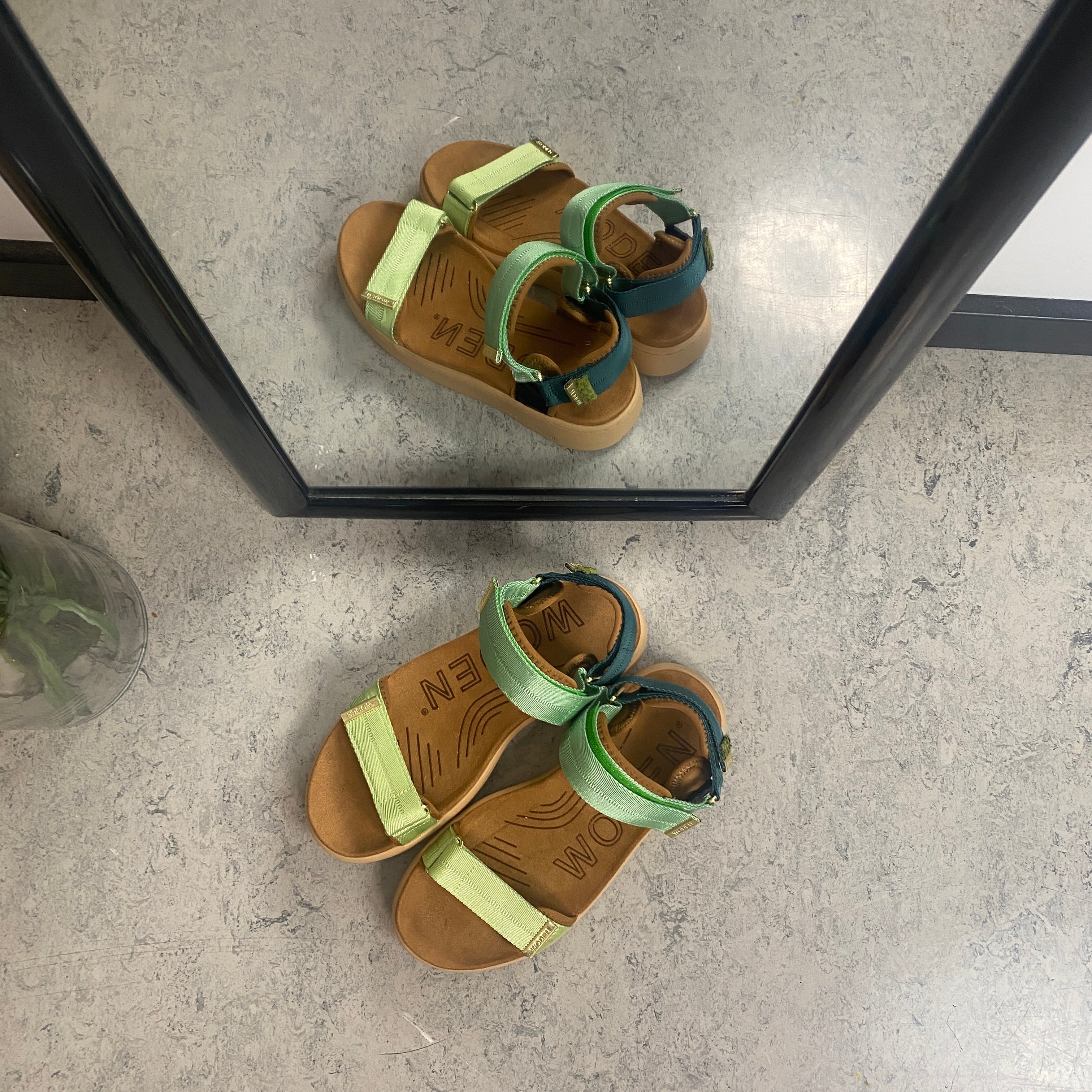 Line – Apple Green Multi – WODEN-sandal