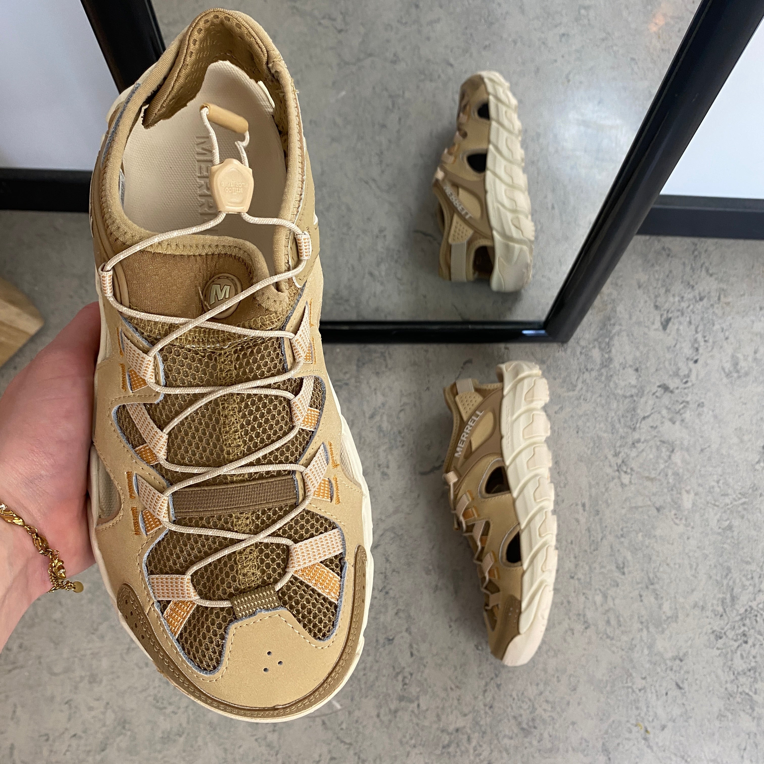 Merrell vandringssandal – lätt, ventilerande & stötdämpande sandal