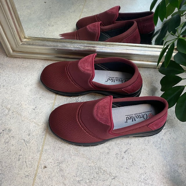 Flexibel sko med halksäkra sulor