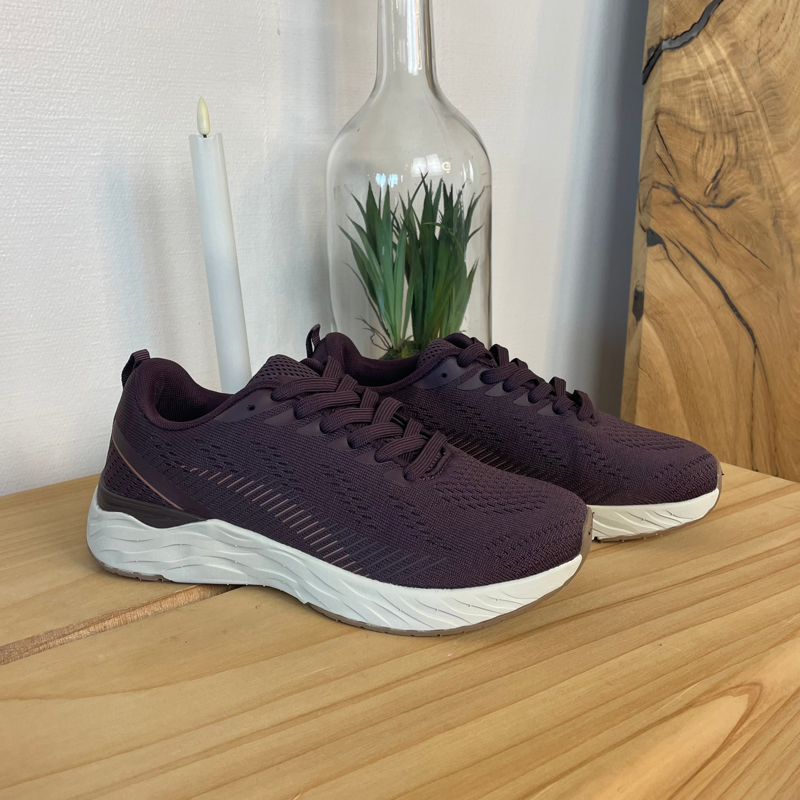 Linares W Wide Fit Shoe – lila lättviktsko med extra bredd