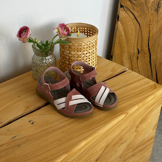 Rosa elegant sandal med hålfotsstöd - OBS 2:a sortering