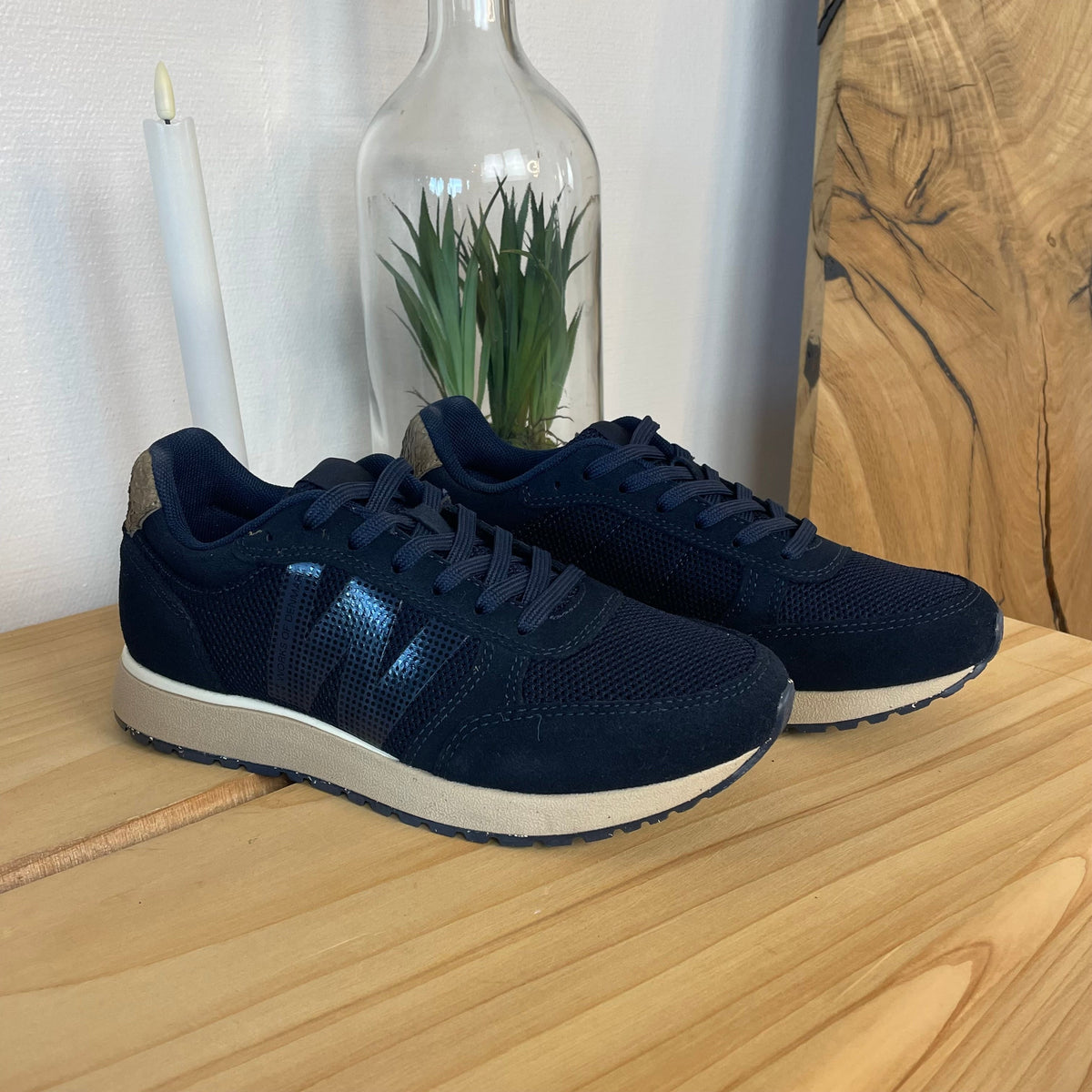 Woden Ydun Icon II – navy-sneaker med sportig komfort