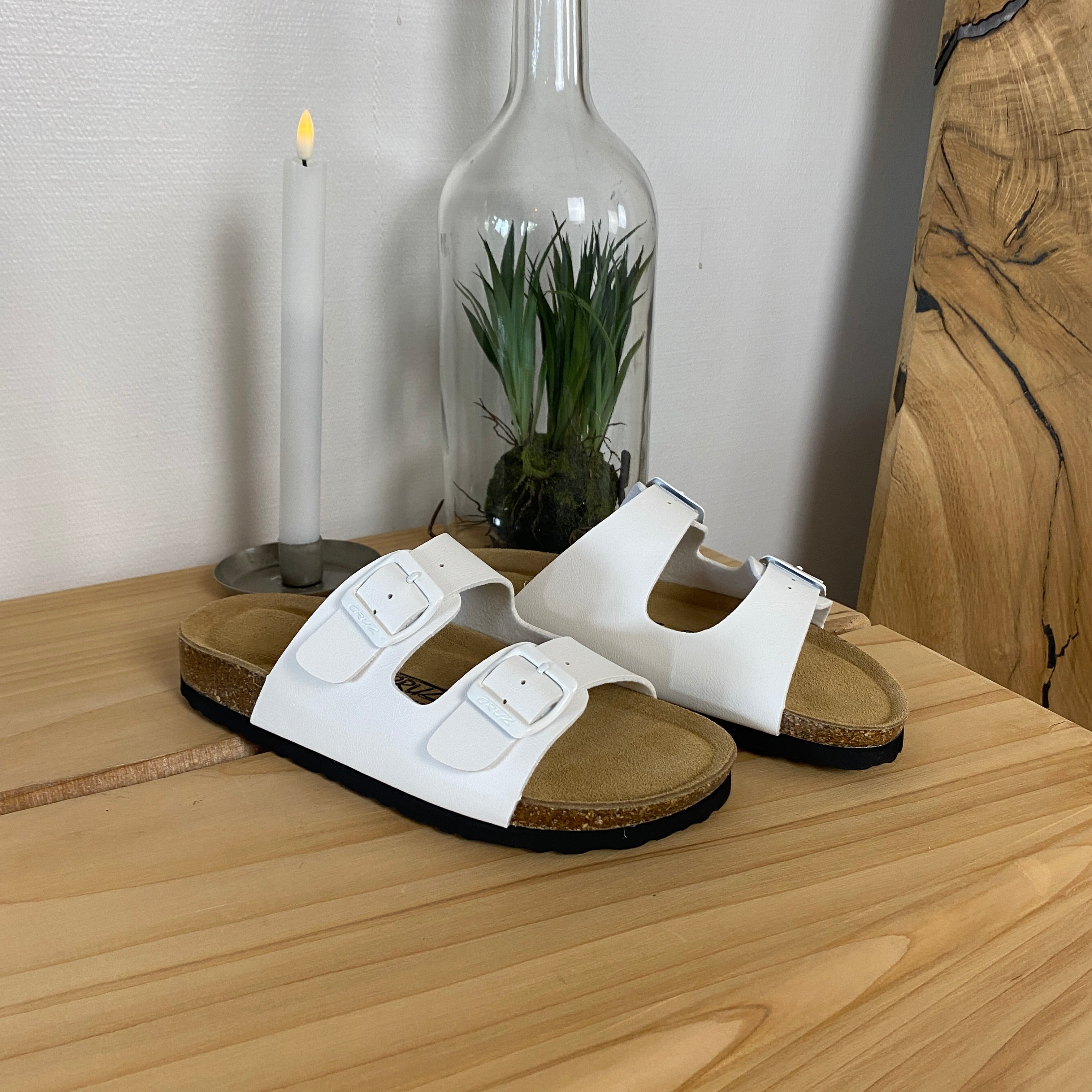Cruz slip on sandal – Vit