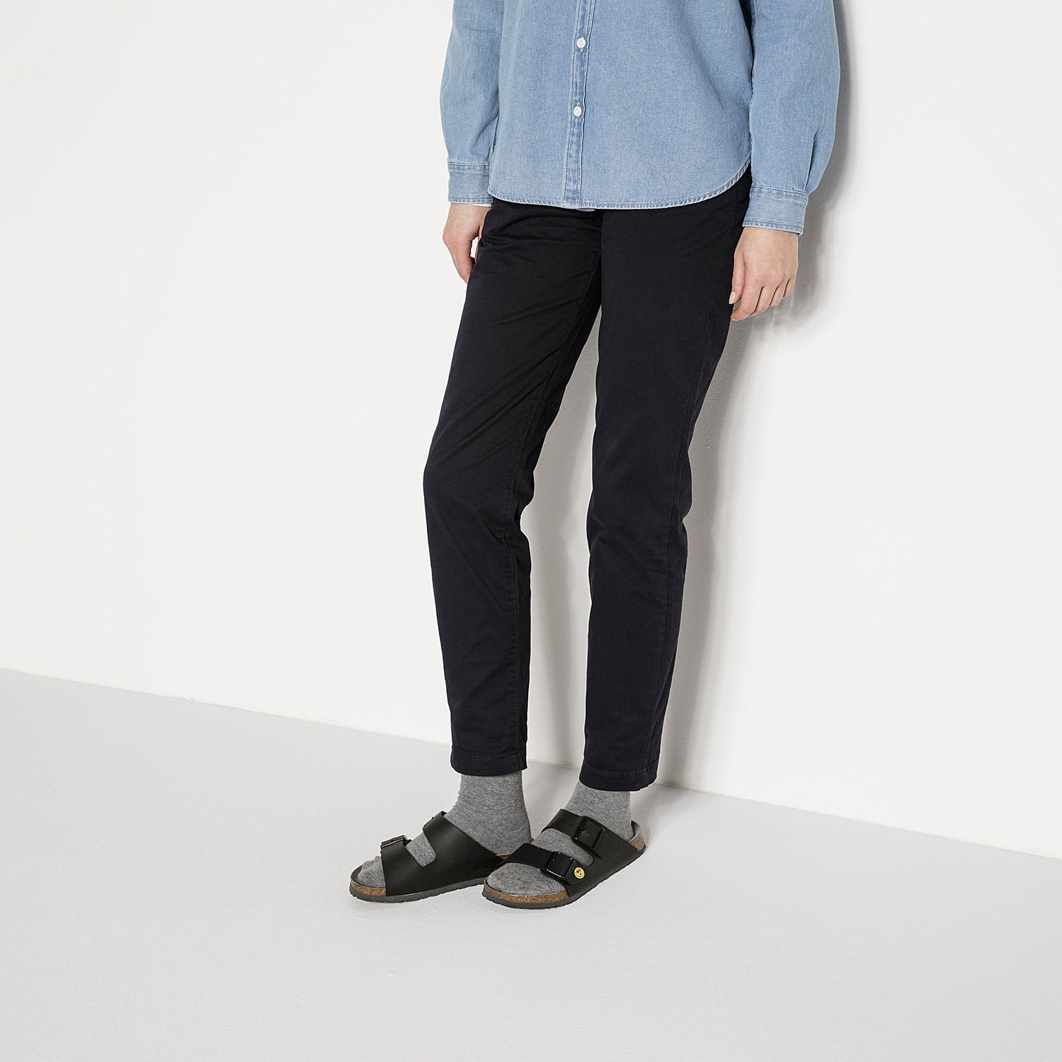 Svart Arizona ESD-sandal från Birkenstock