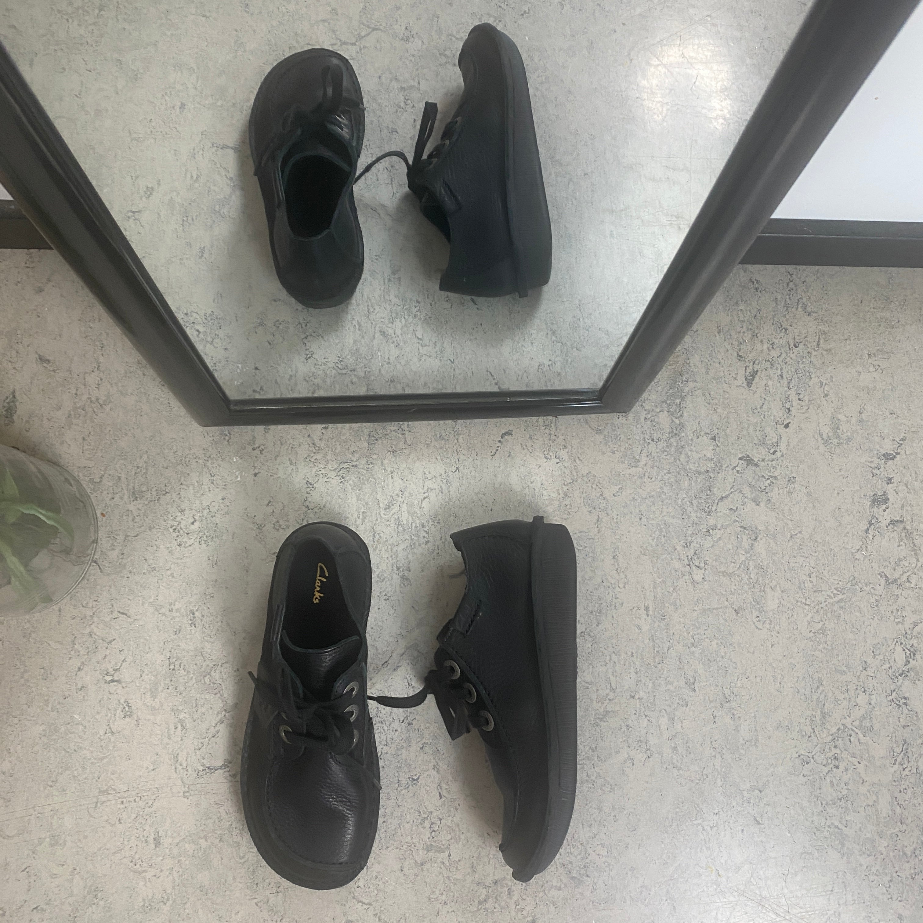 Clarks Funny Dream – svart lädersko med klassisk komfort