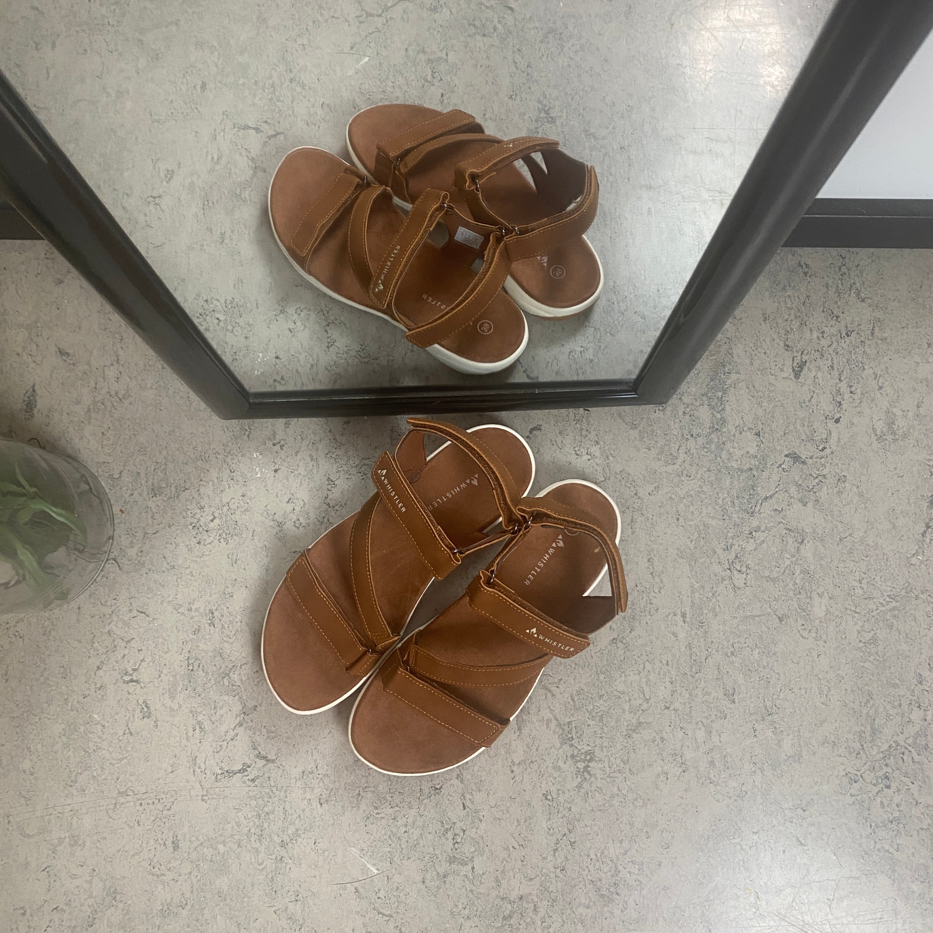 Malena W sandal – brun sandal med bra hålfotsstöd & justerbara remmar