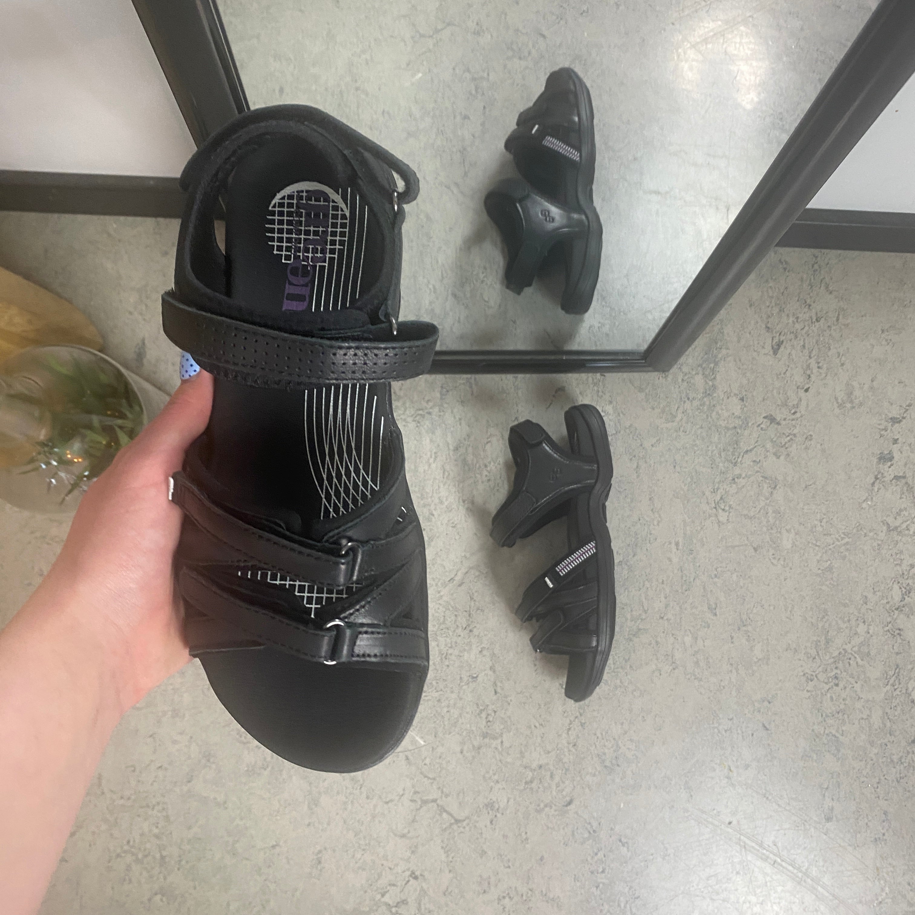 Green Comfort Corsica sandal – Svart