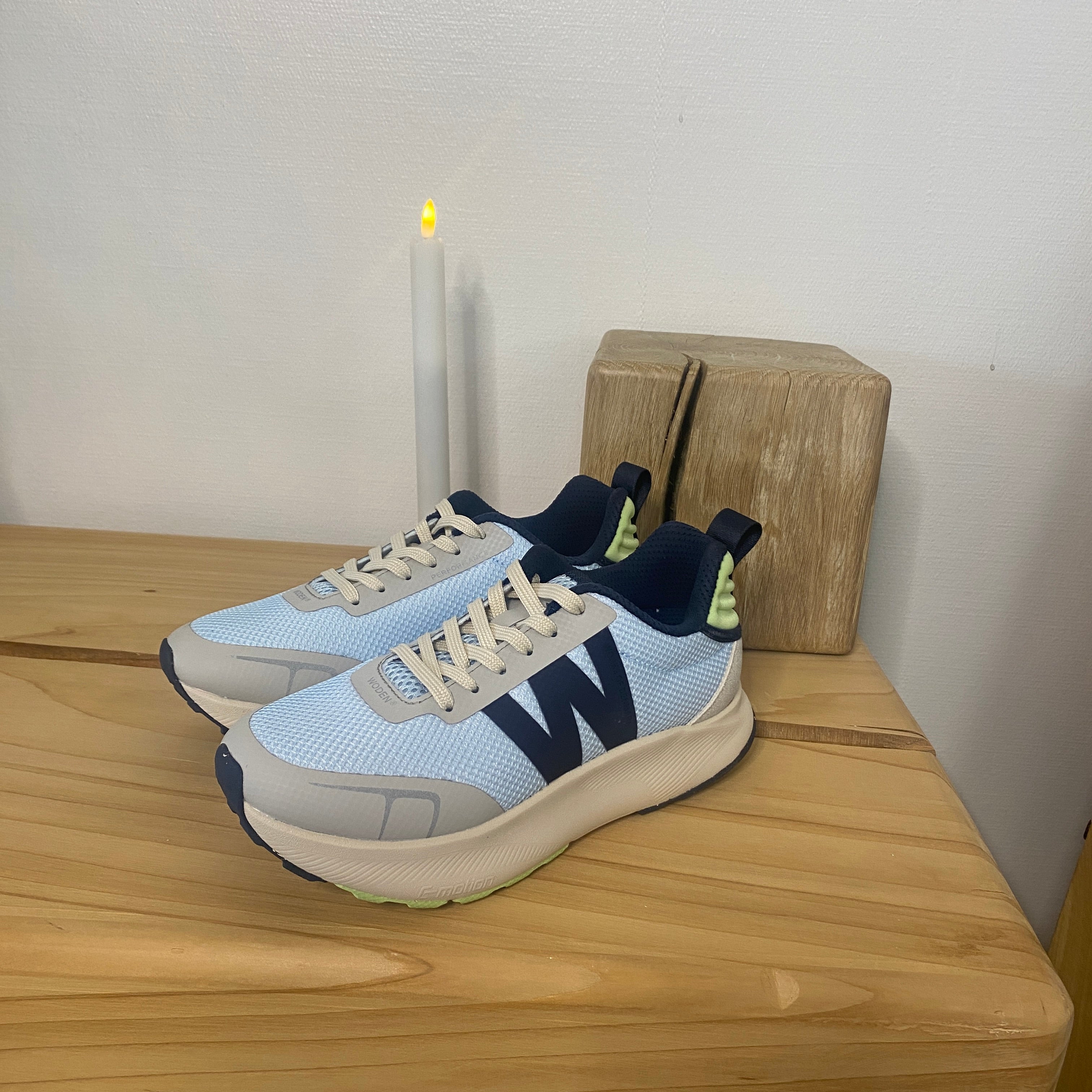 Sabine – Moonstone/Matcha – WODEN