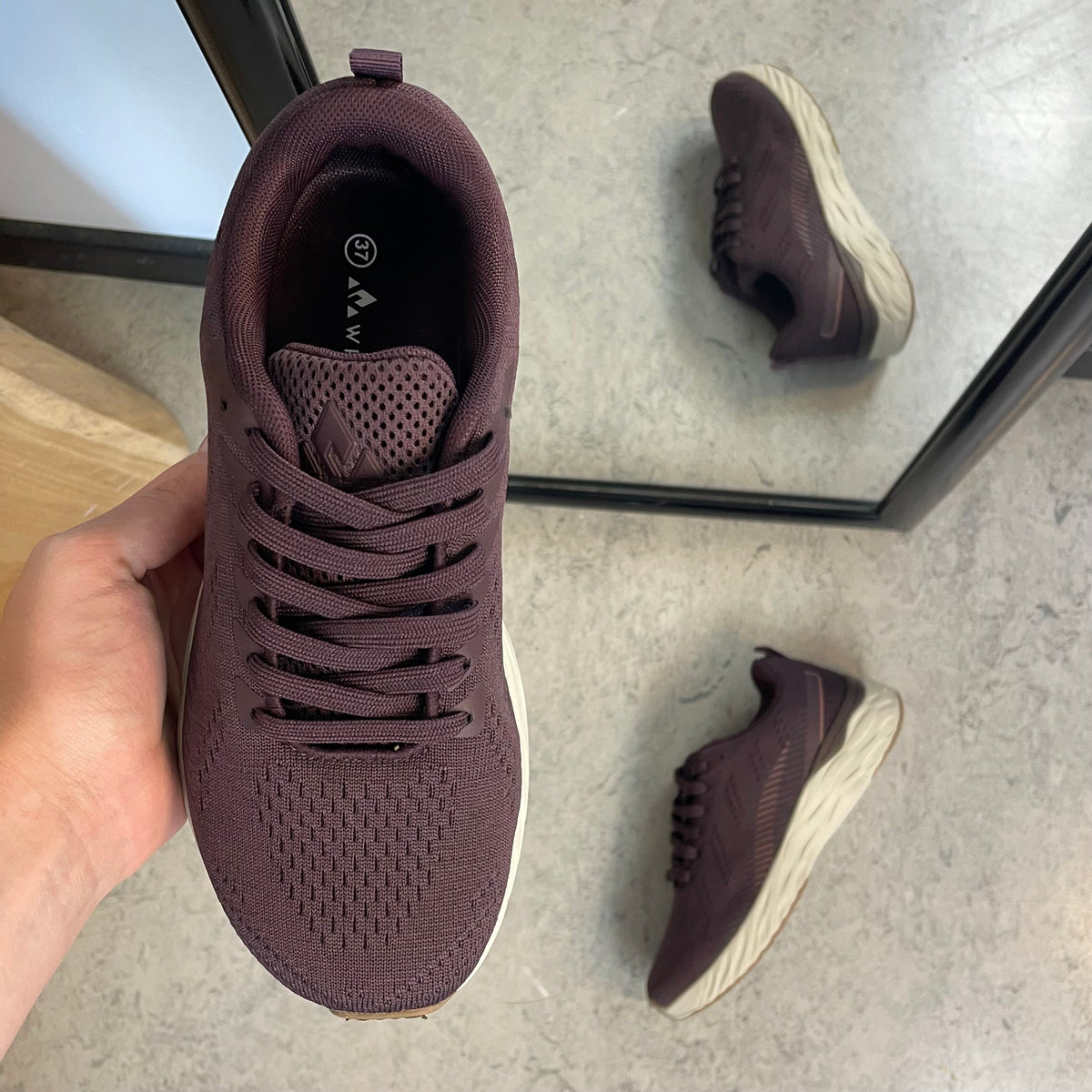 Linares W Wide Fit Shoe – lila lättviktsko med extra bredd