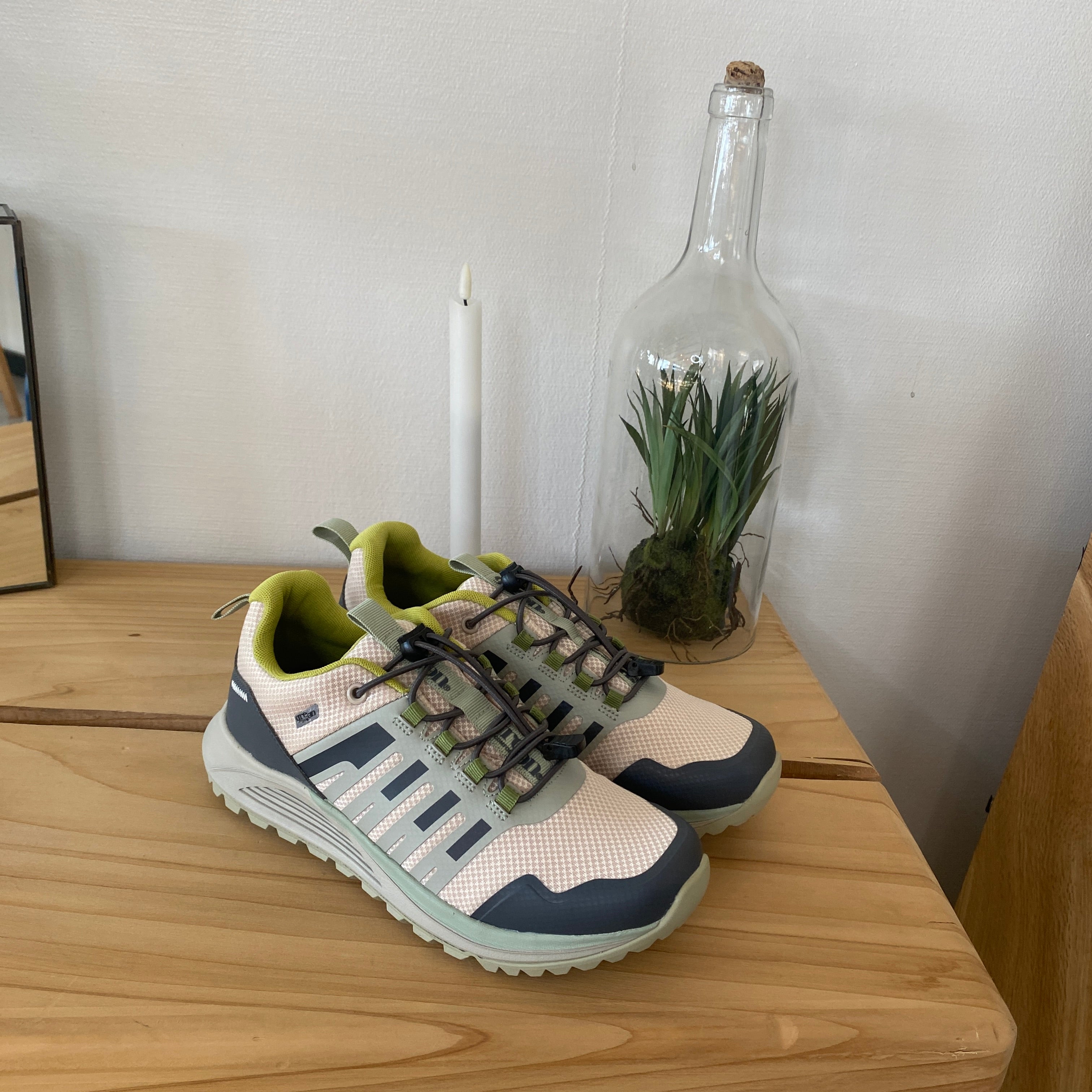 Vattentät vandringssko för dam i grön från Green Comfort