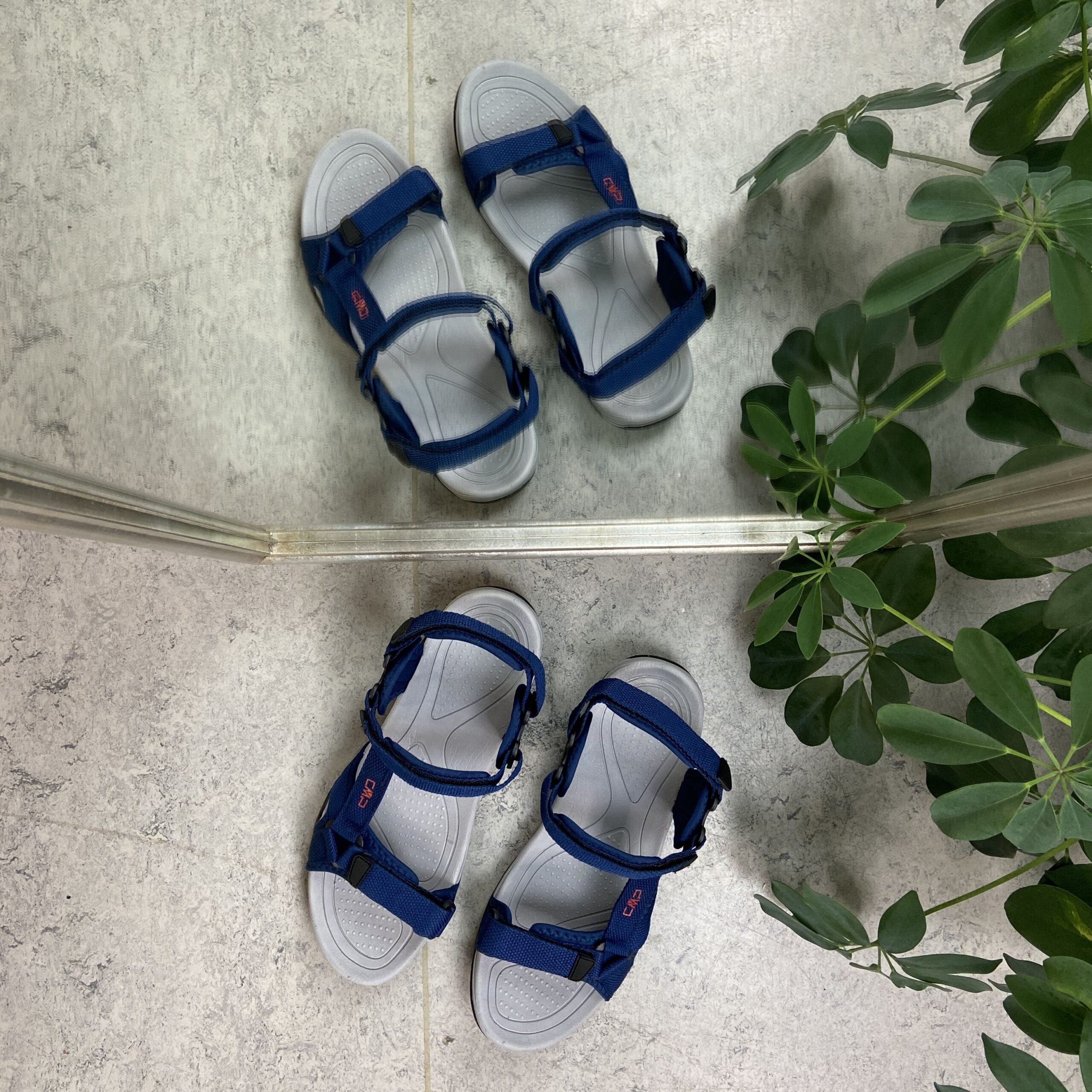 Marinblå sportsandal från CMP