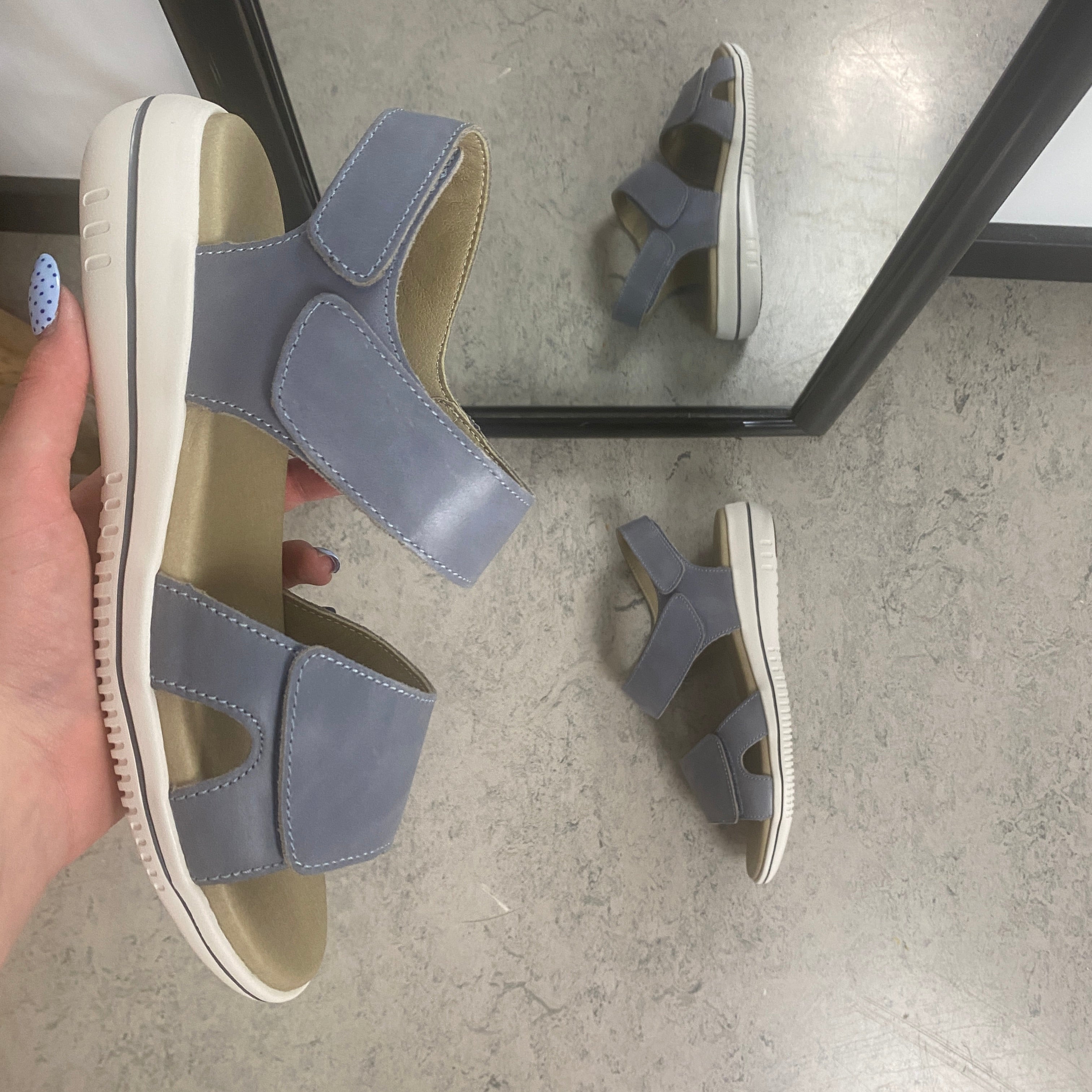 Green Comfort Leaf sandal – ljusblå sandal med kardborreband & EnergySole™