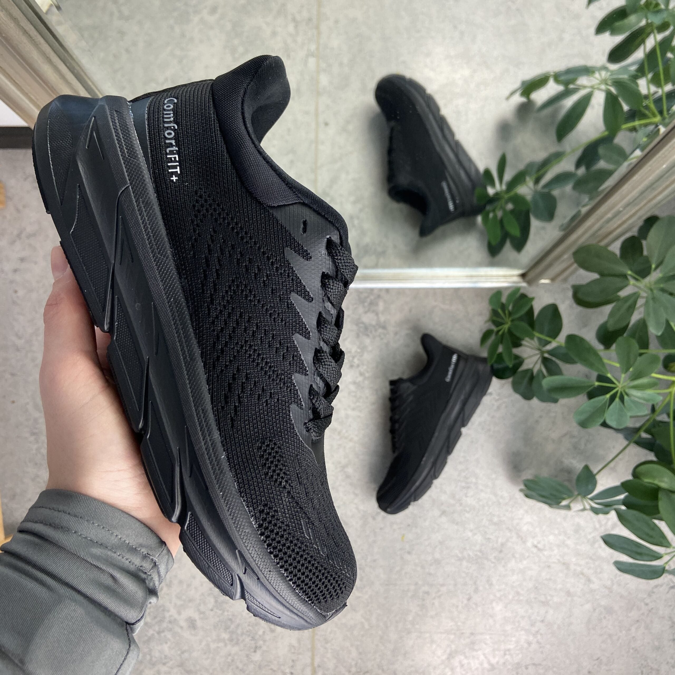 Svarta ComfortFIT-sneakers från Endurance