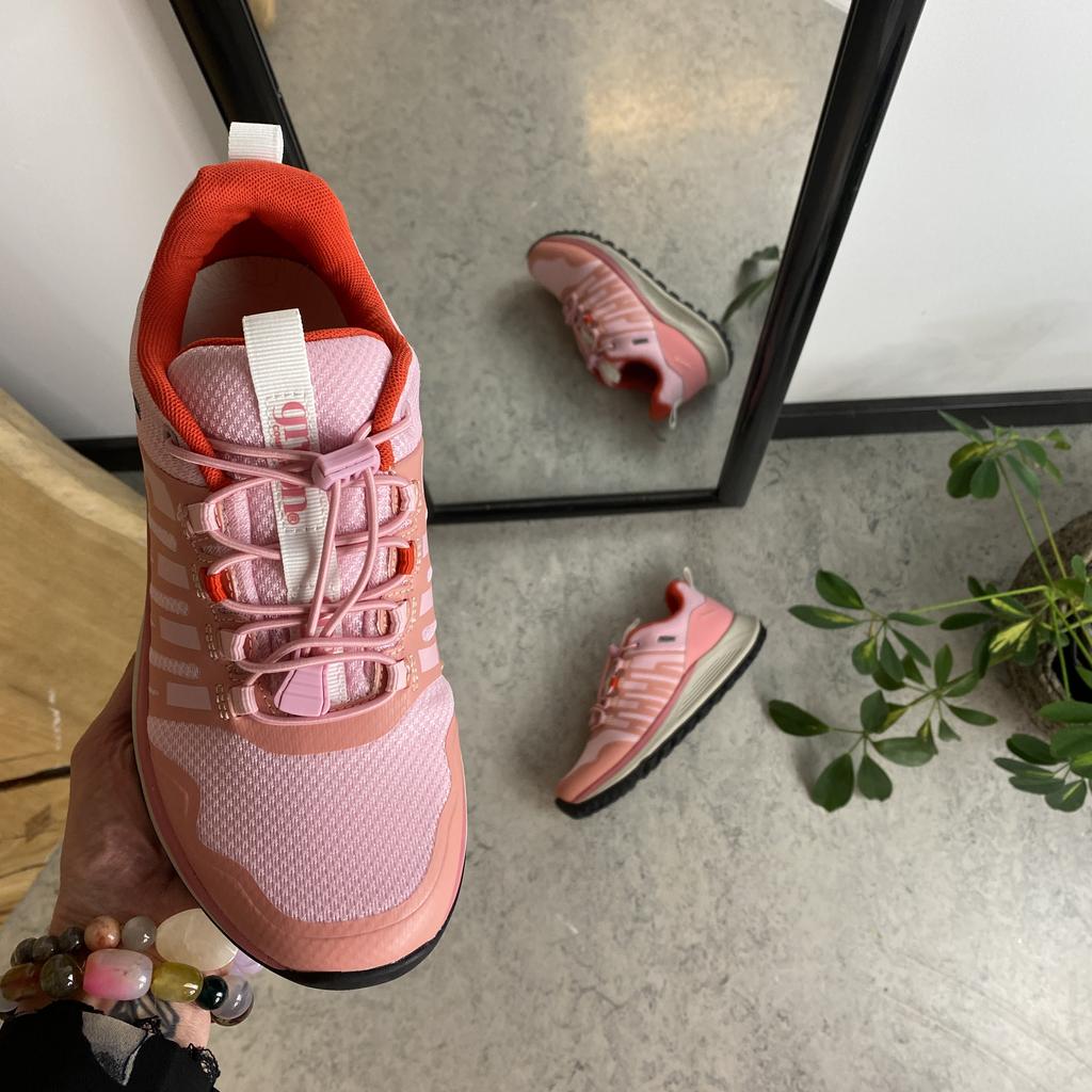 Vattentät rosa lättviktsko från Green Comfort med bra fotvalvsstöd