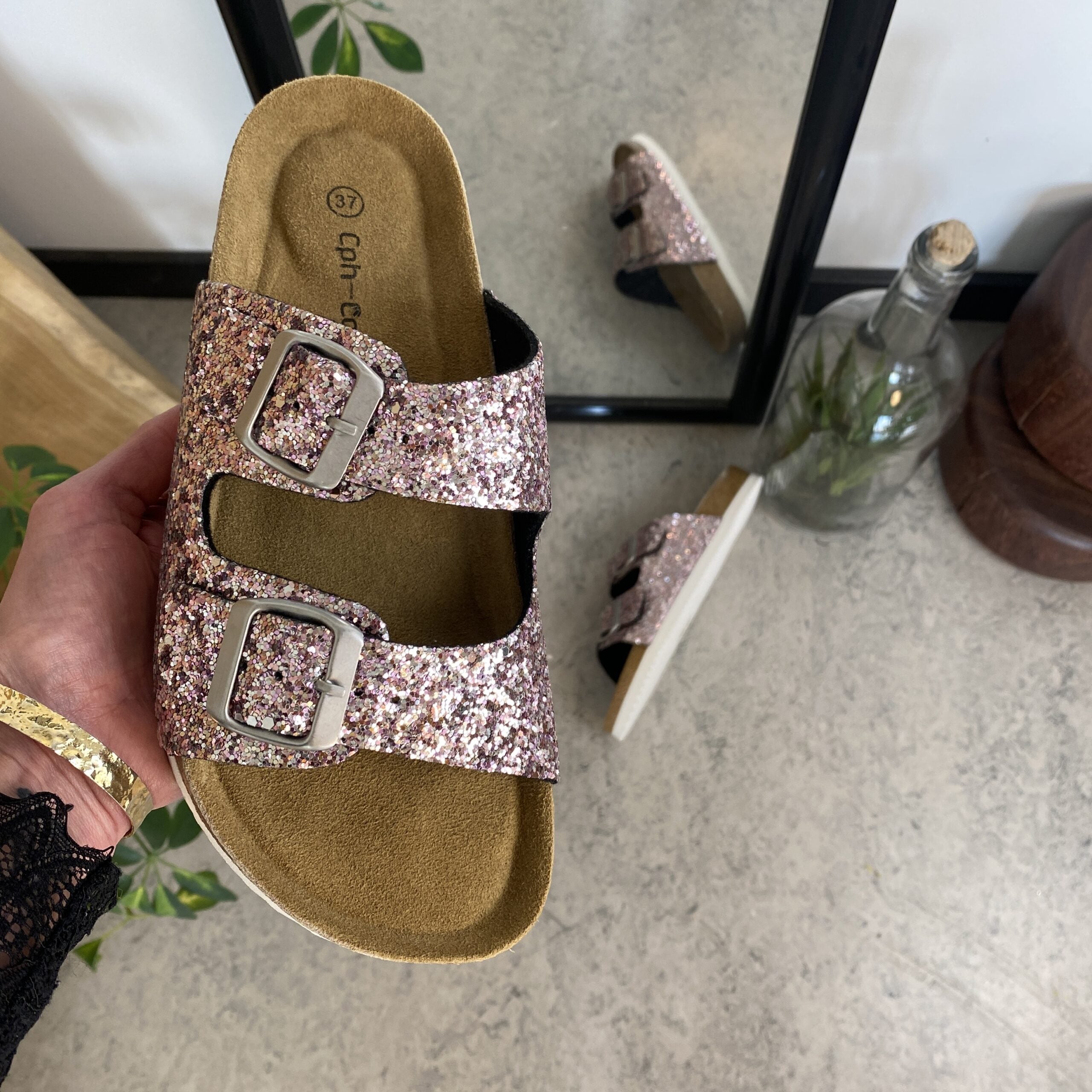 Cph biosandal med breda remmar i roséguldglitter