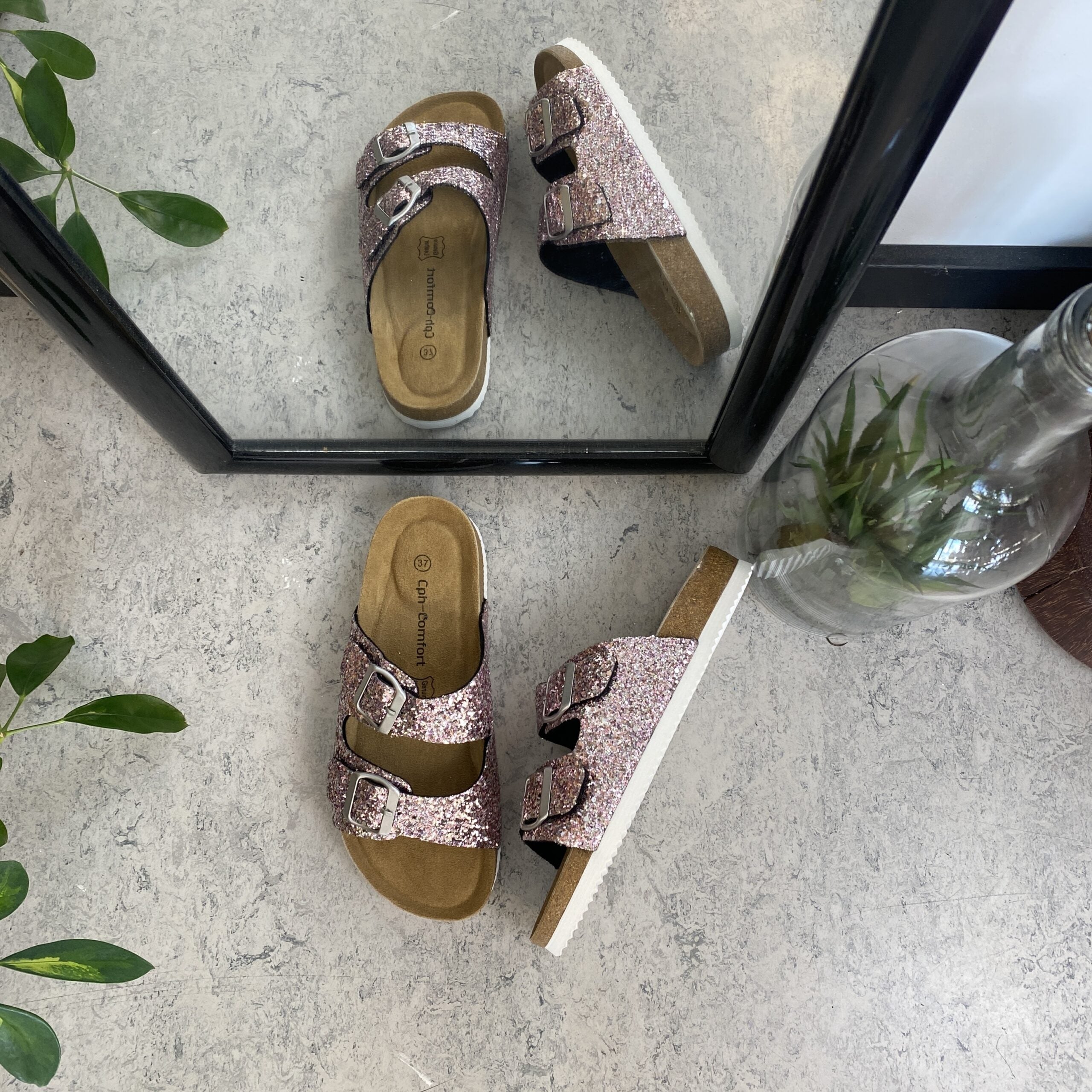 Cph biosandal med breda remmar i roséguldglitter