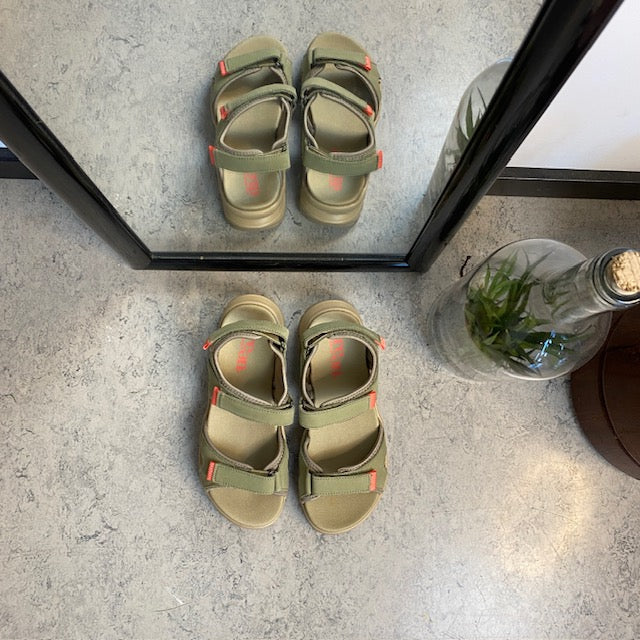 Grön Green Comfort-sandal för dig som går och står många timmar