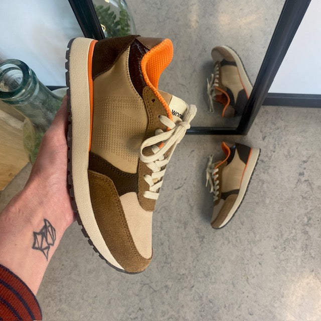Snygga Woden-sneakers med svankstöd och komfort