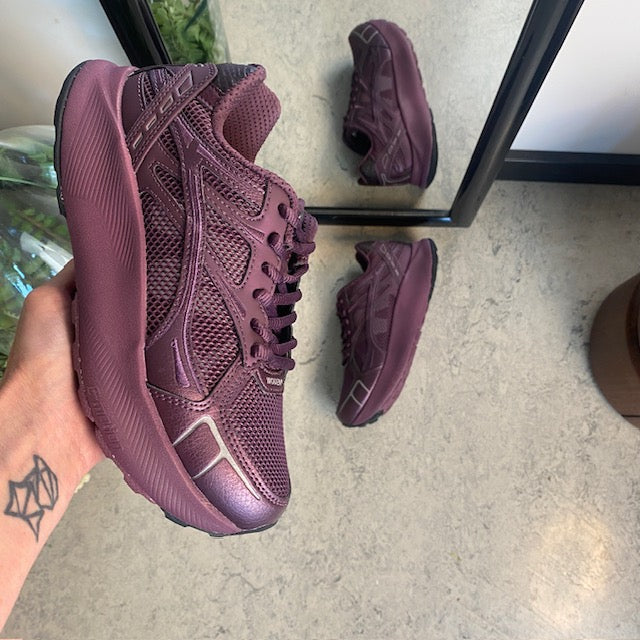 Bordeaux Woden-sneaker med bra passform