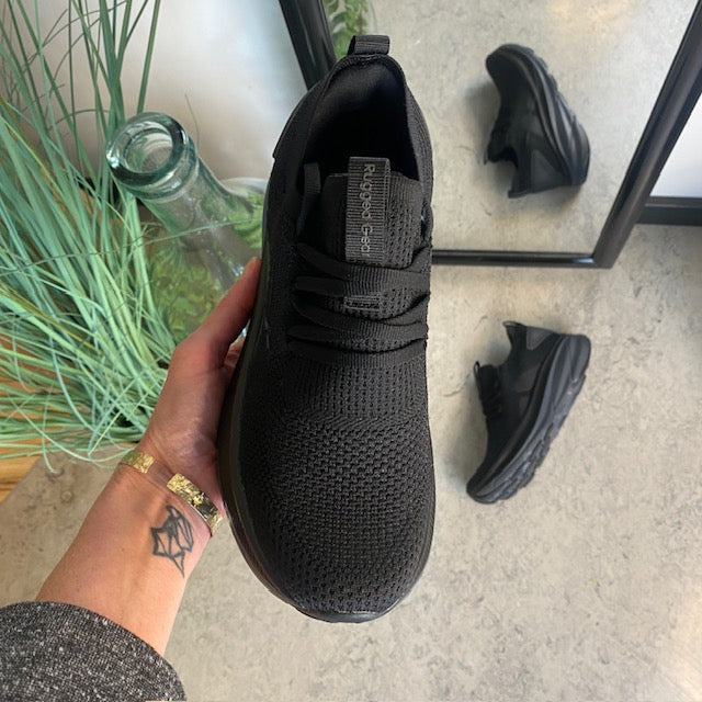 Svarta Step-on-skor från Rugged Gear