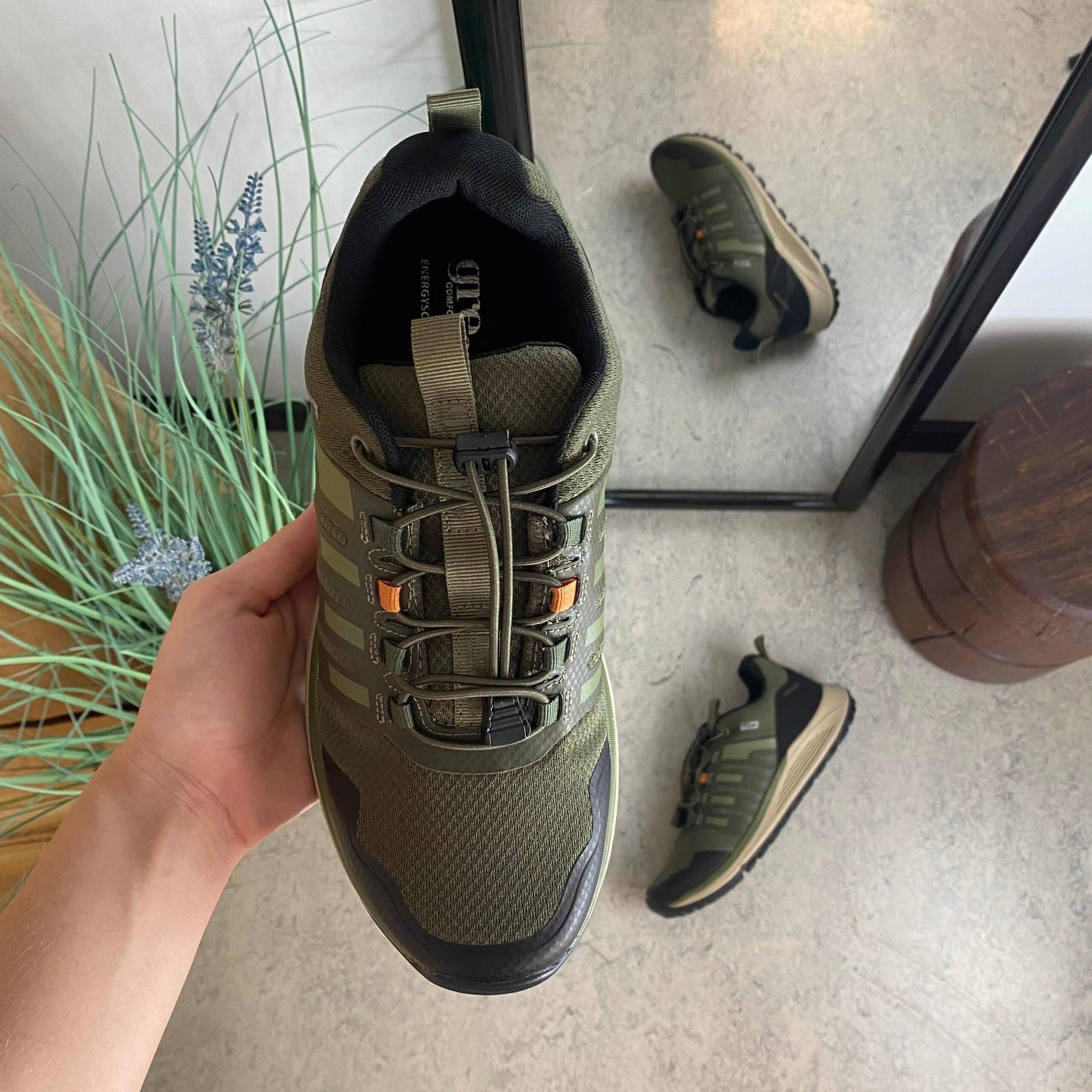 Vattentät herrvandringsko i grön färg från Green Comfort