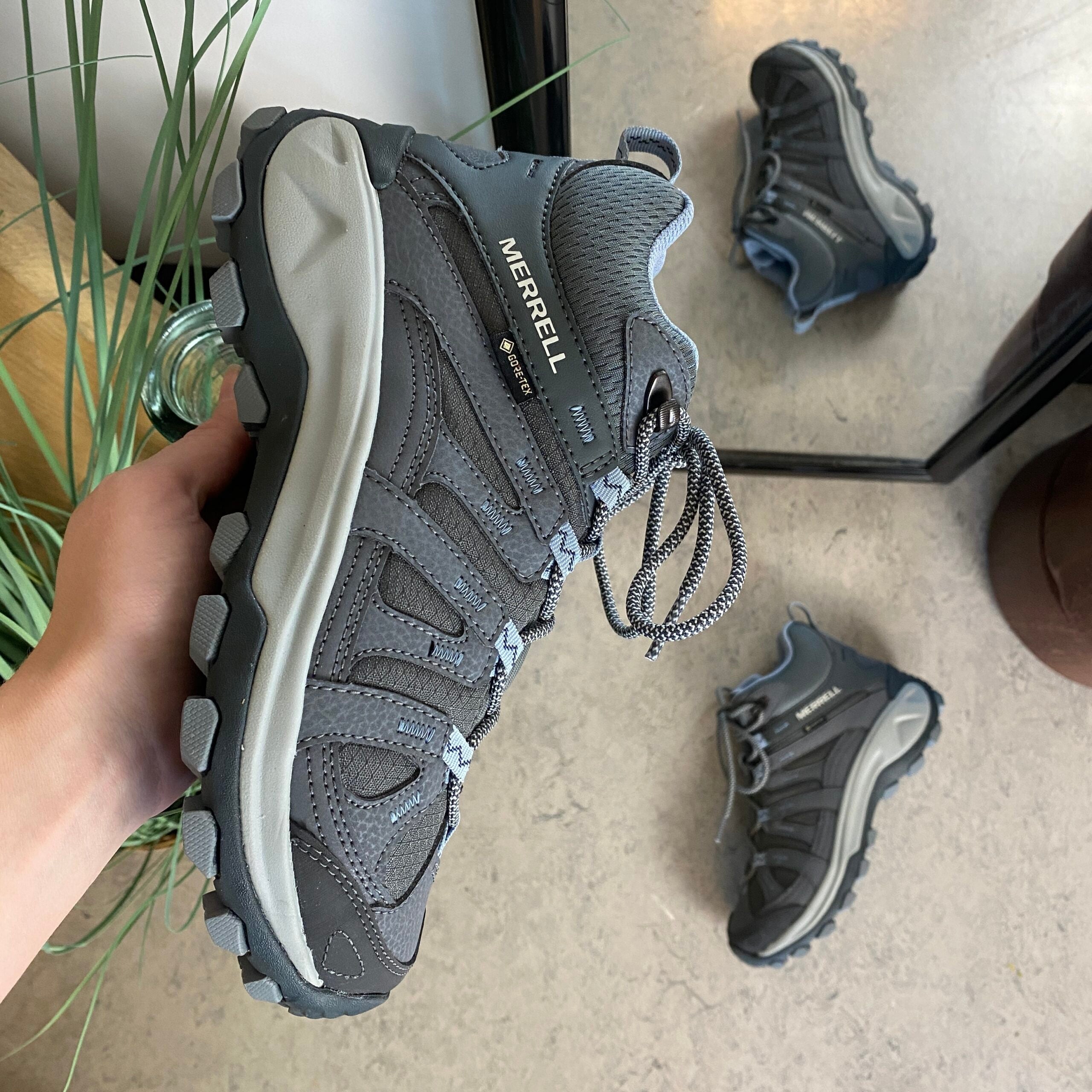 Merrell vandringskänga med Gore-Tex - som ger både stabilitet och stöd