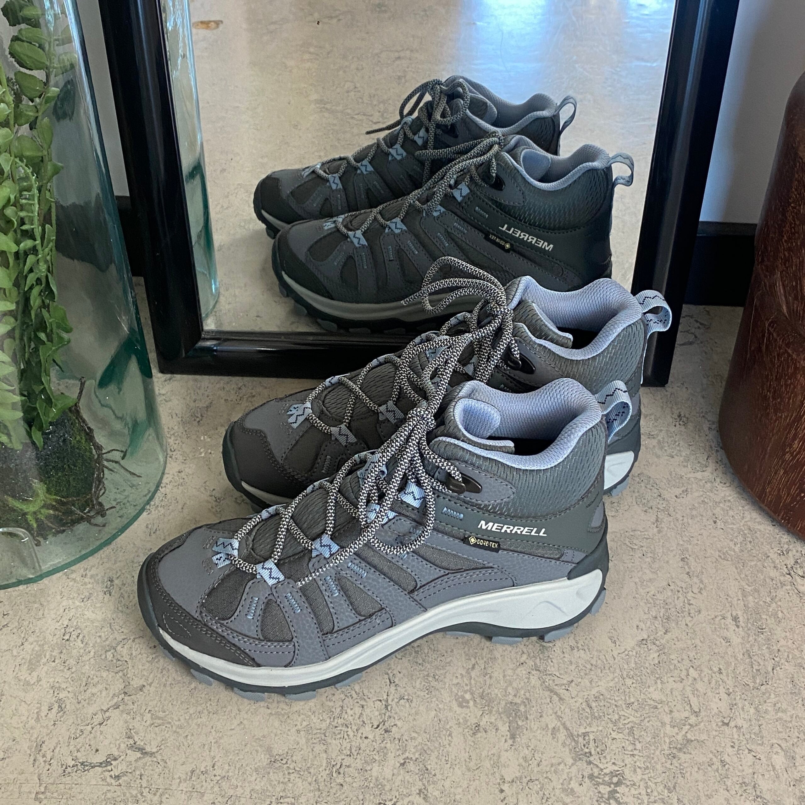 Merrell vandringskänga med Gore-Tex - som ger både stabilitet och stöd