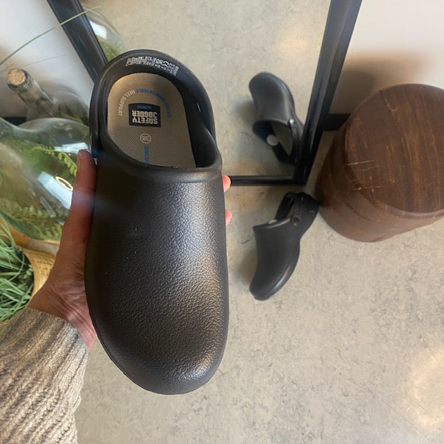 Svart halksäker clog – BESTLIGHT1