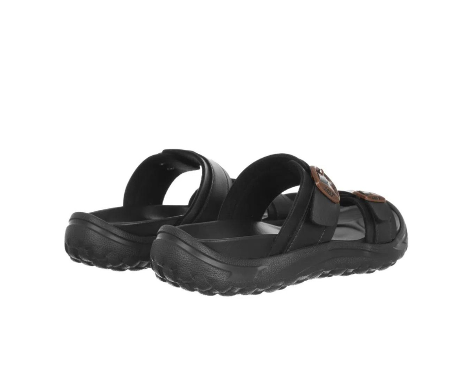 Svart dam slip-on-sandal från MBT med ergonomisk fotbädd