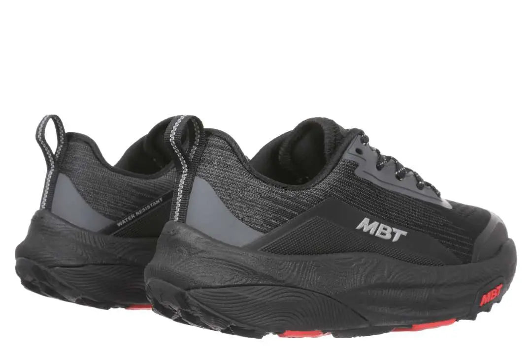 MBT Alpha 1000 Black – outdoor-sneakers med stöd & extra grepp