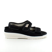Bred sandal från OrtoMed med kardborre