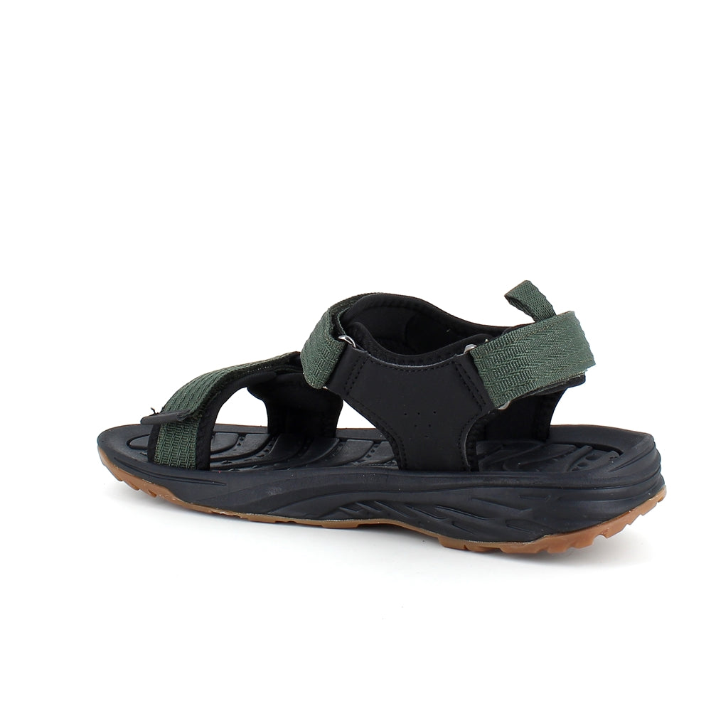 Grön sportig sandal från Whistler med tre justerbara remmar