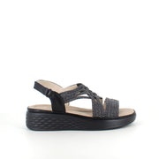 Svart sandal med elastiska remmar och stötdämpande sula