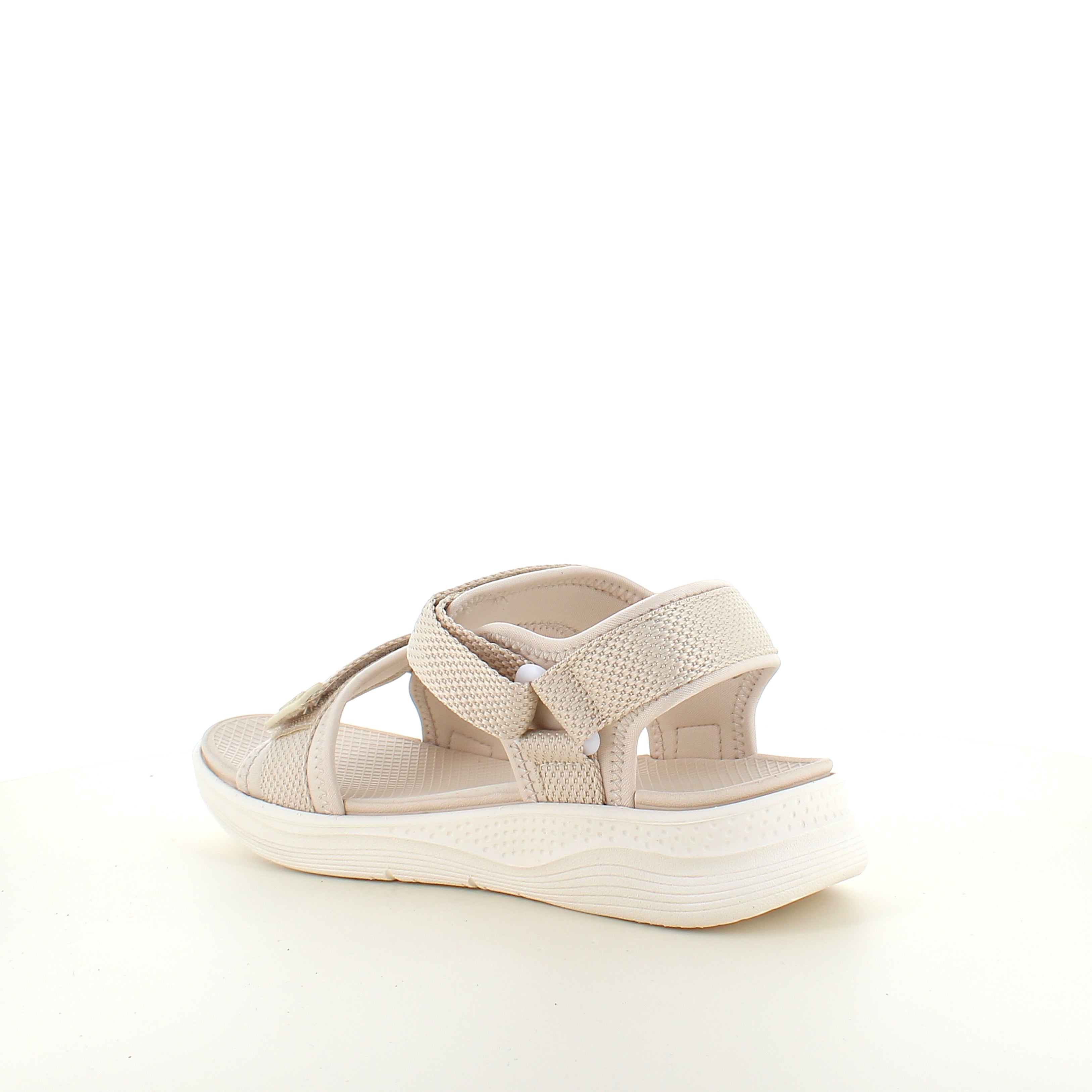 Bekväm sandal med justerbara remmar och lätt stötdämpning