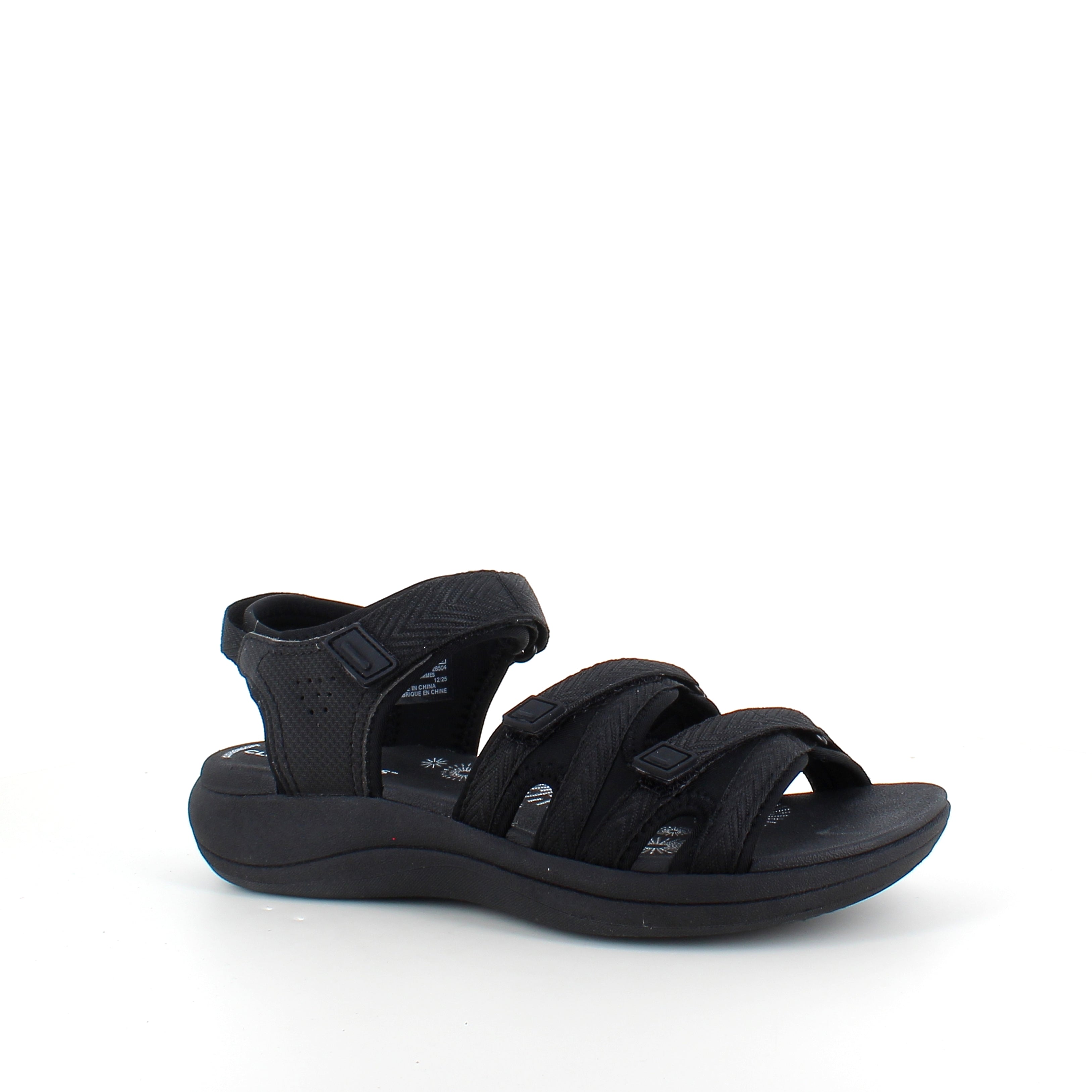 Clarks Cloudsteppers sandal i svart – lätt och stötabsorberande komfort för långa dagar