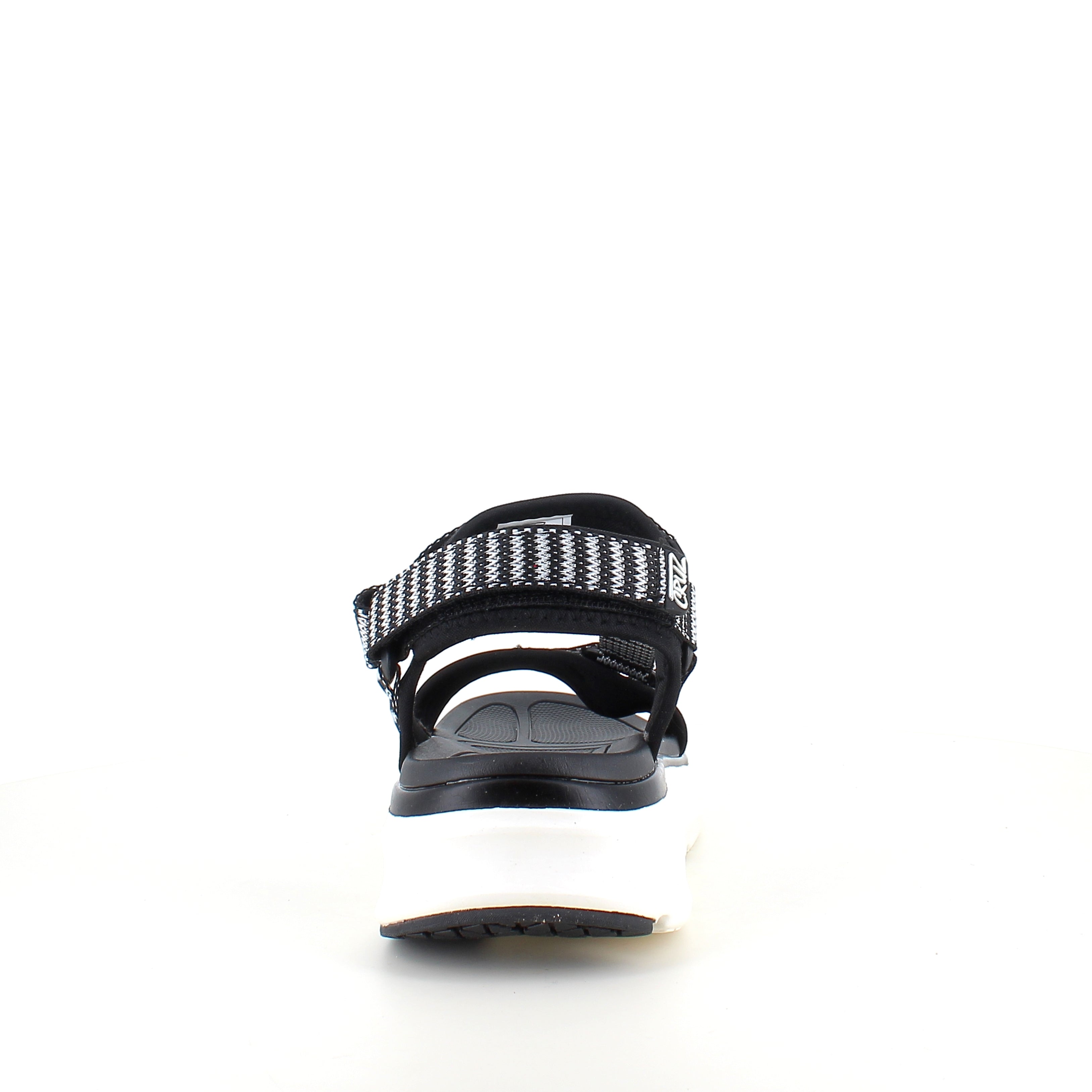 Cruz sandal i svart – stabil komfort i klassisk design