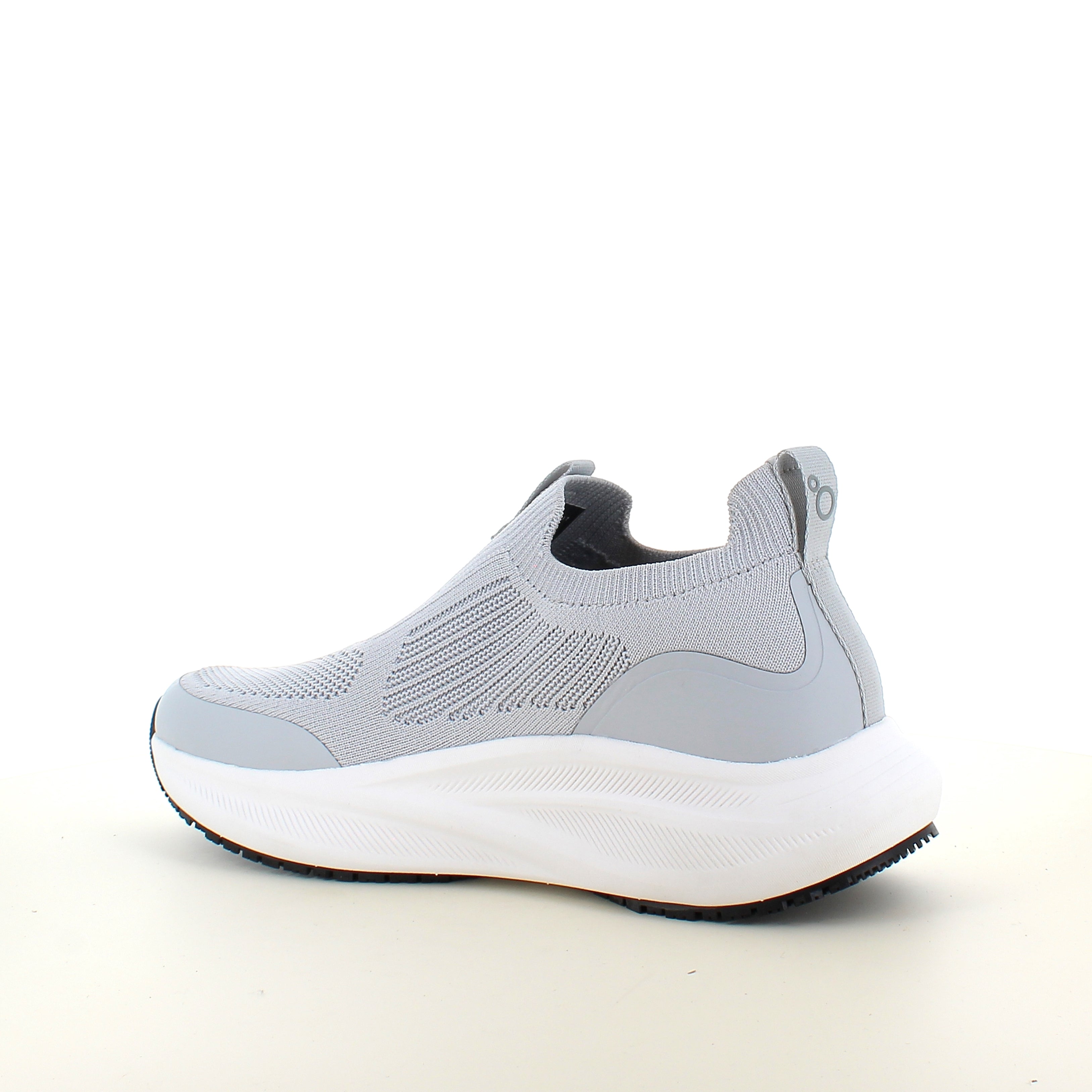 Slip-on arbetssko med maximal komfort & halkskyddad sula