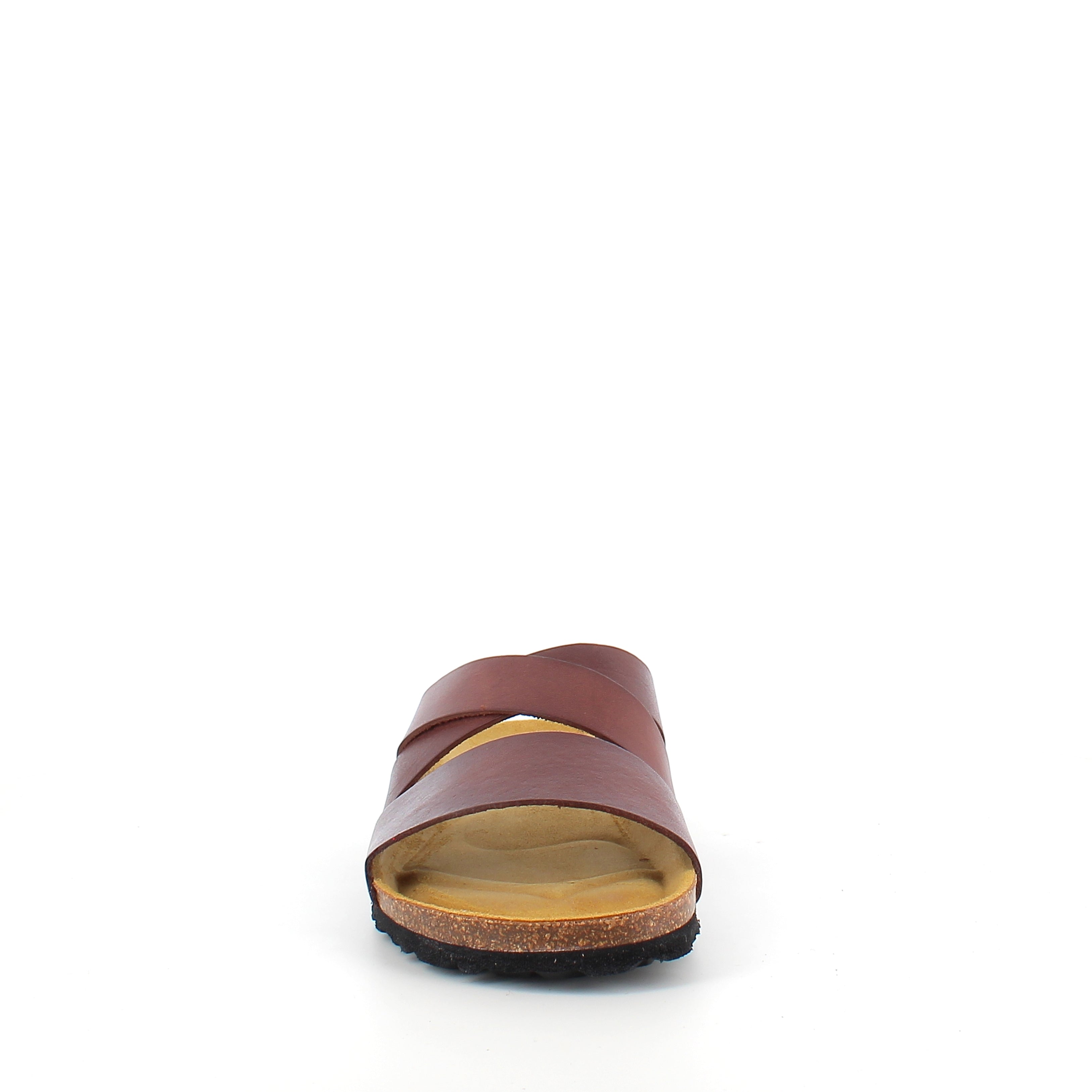 Slip-on sandal i brunt läder med korsremmar – komfort & stöd | SSKbutiken.se