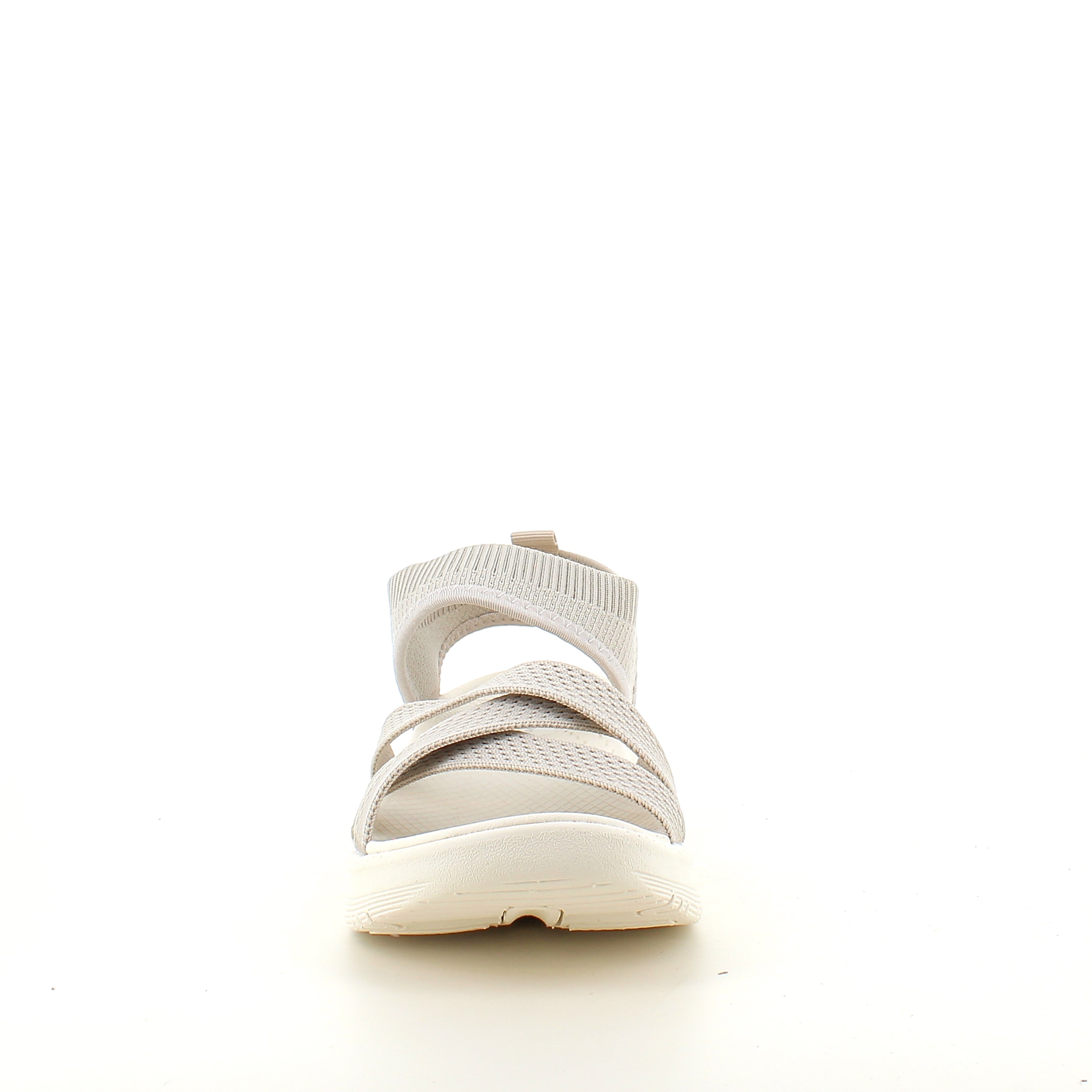 Whistler sandal i beige med elastisk passform och god stötdämpning